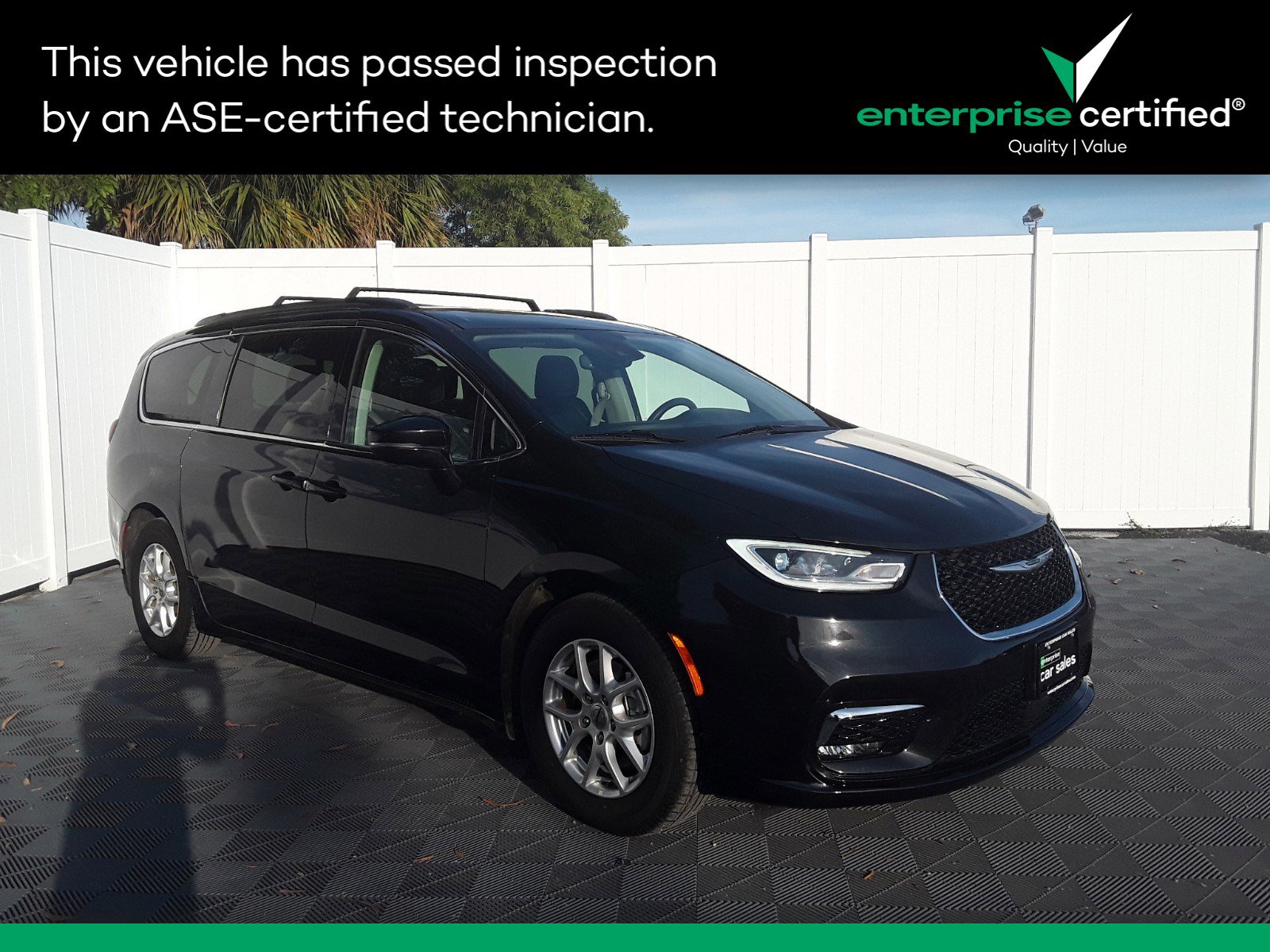 2022 Chrysler Pacifica Touring L FWD