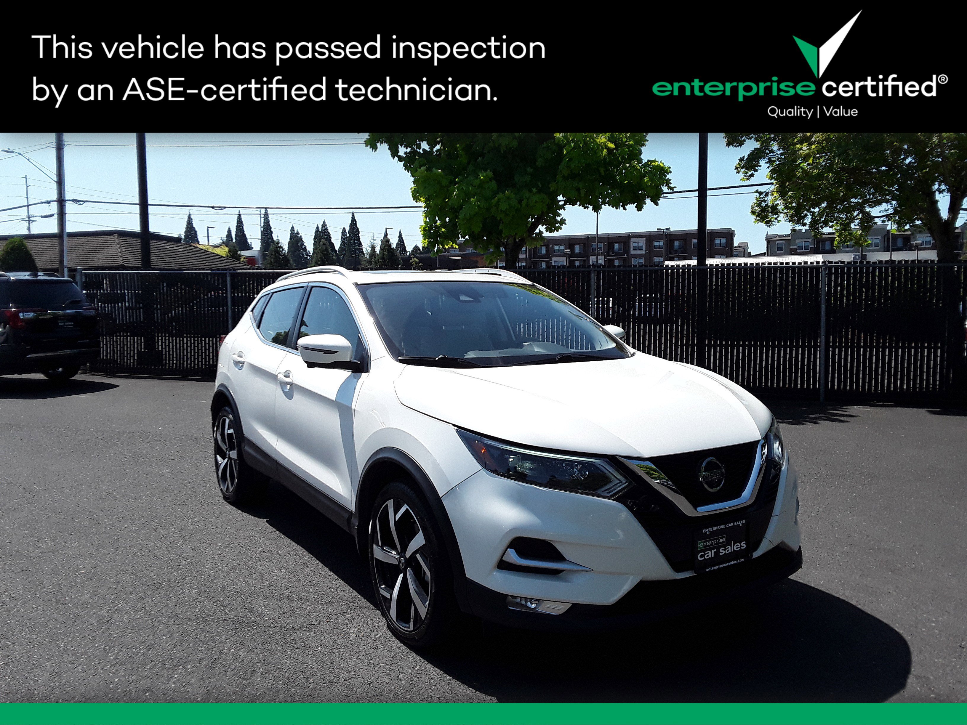 2022 Nissan Rogue Sport AWD SL