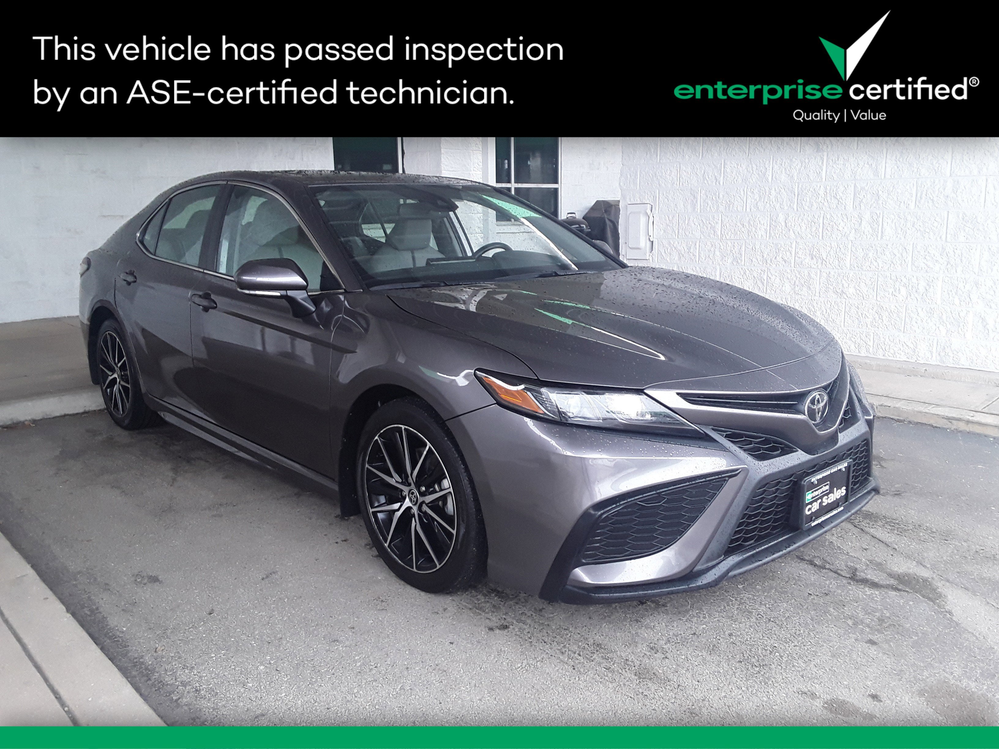 2023 Toyota Camry SE Auto
