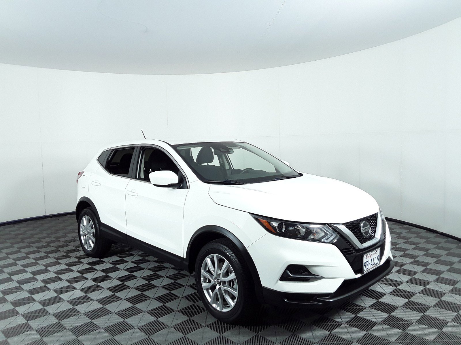 2022 Nissan Rogue Sport FWD S