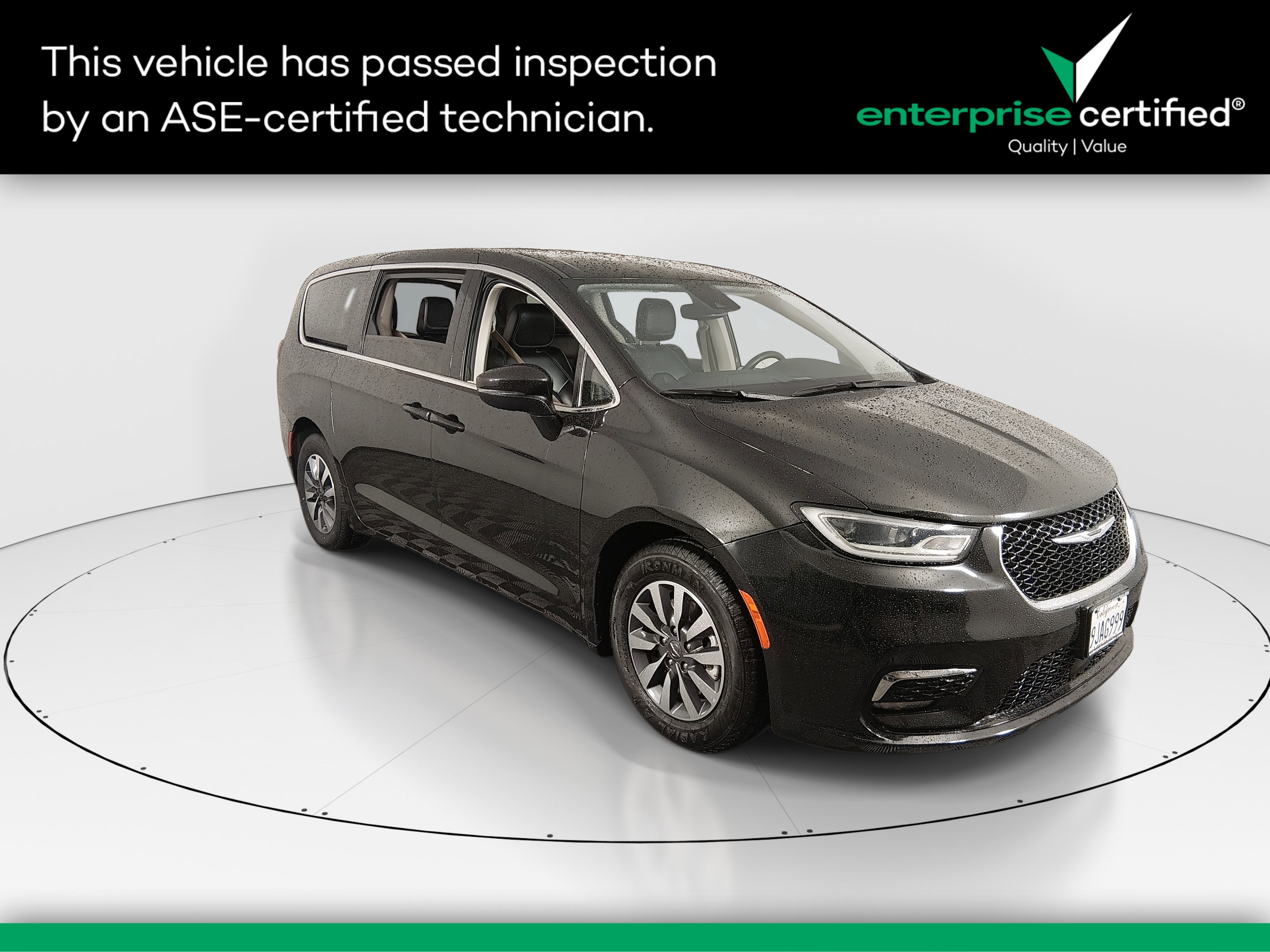 2023 Chrysler Pacifica Hybrid Touring L