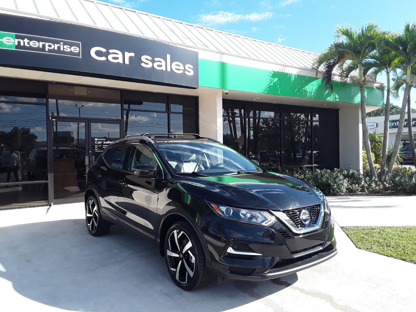 2022 Nissan Rogue Sport AWD SL