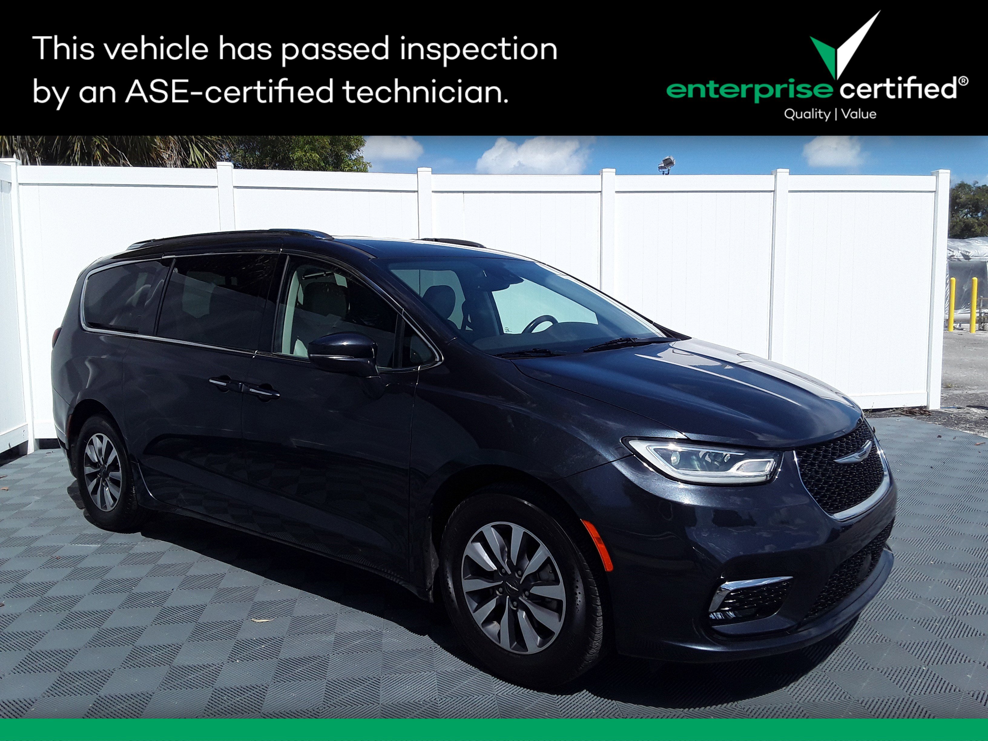 2021 Chrysler Pacifica Touring L FWD