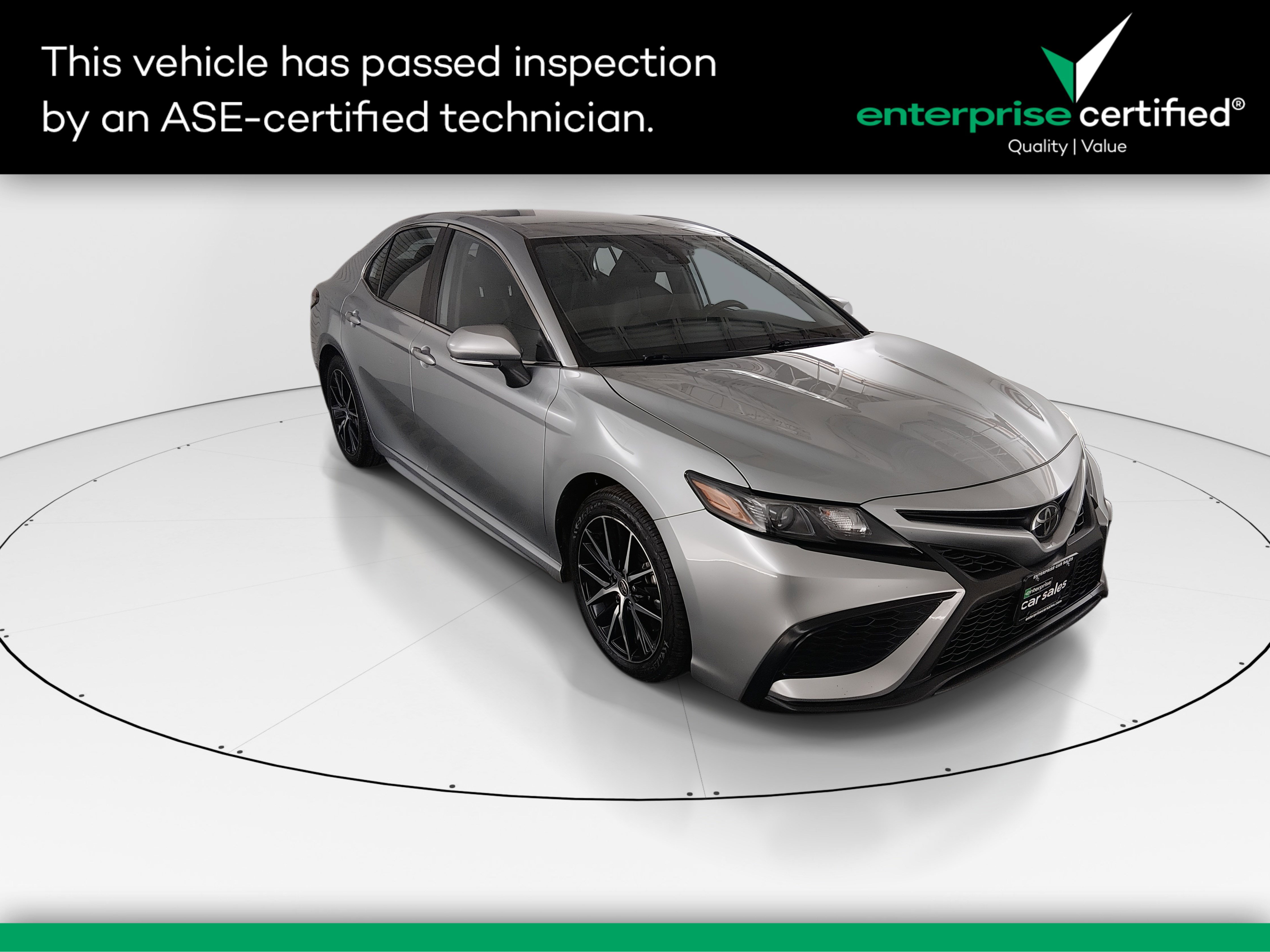 Used 2024 Toyota Camry SE Auto