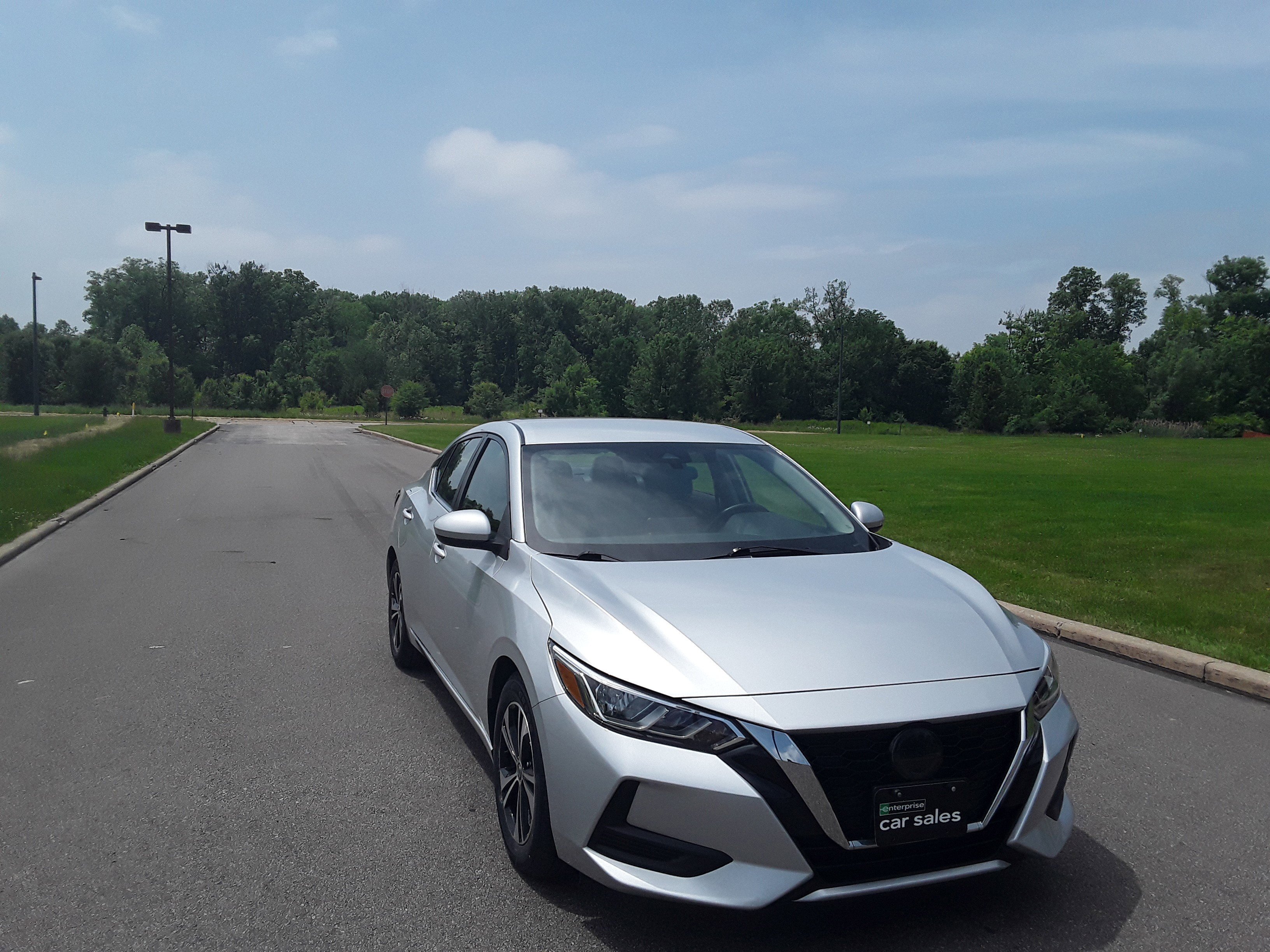 2022 Nissan Sentra SV CVT
