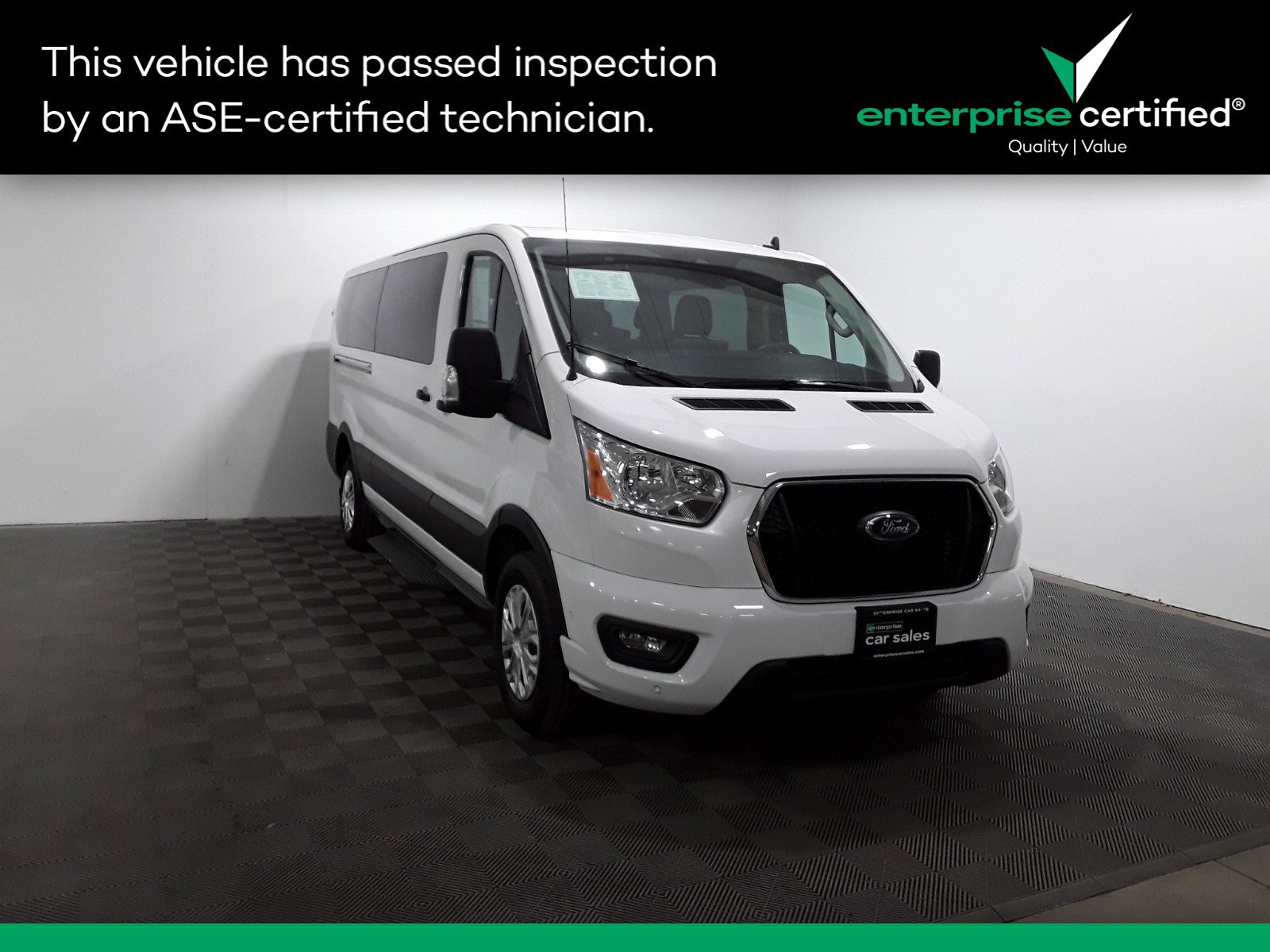 2022 Ford Transit Passenger Wagon T-350 148