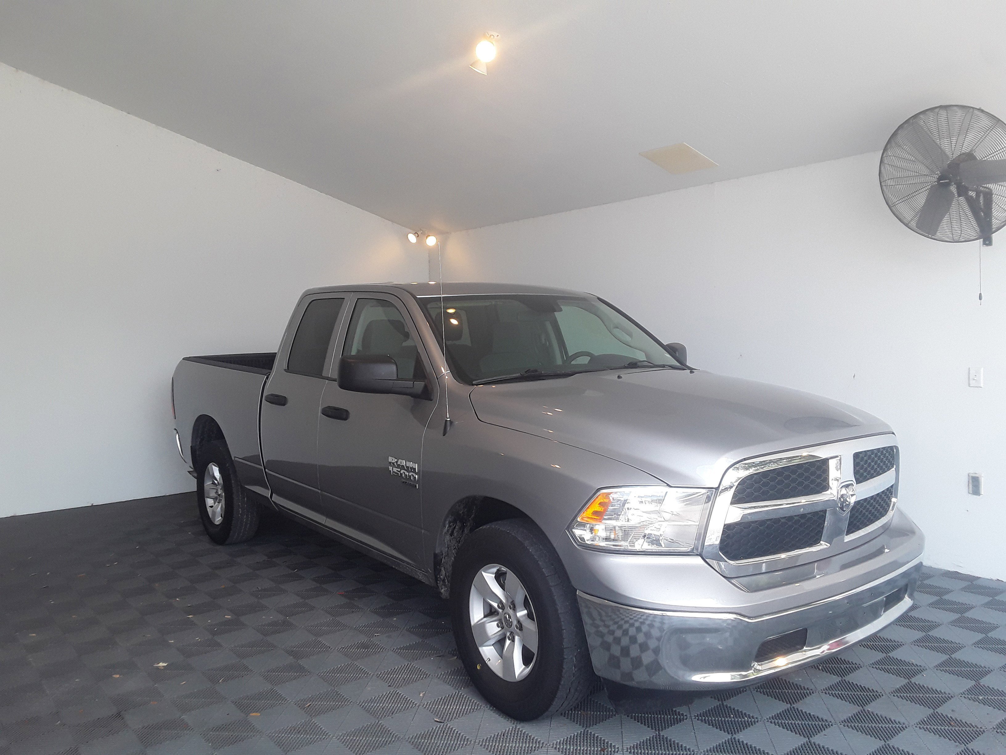 2024 Ram 1500 Classic SLT 4x2 Quad Cab 6'4