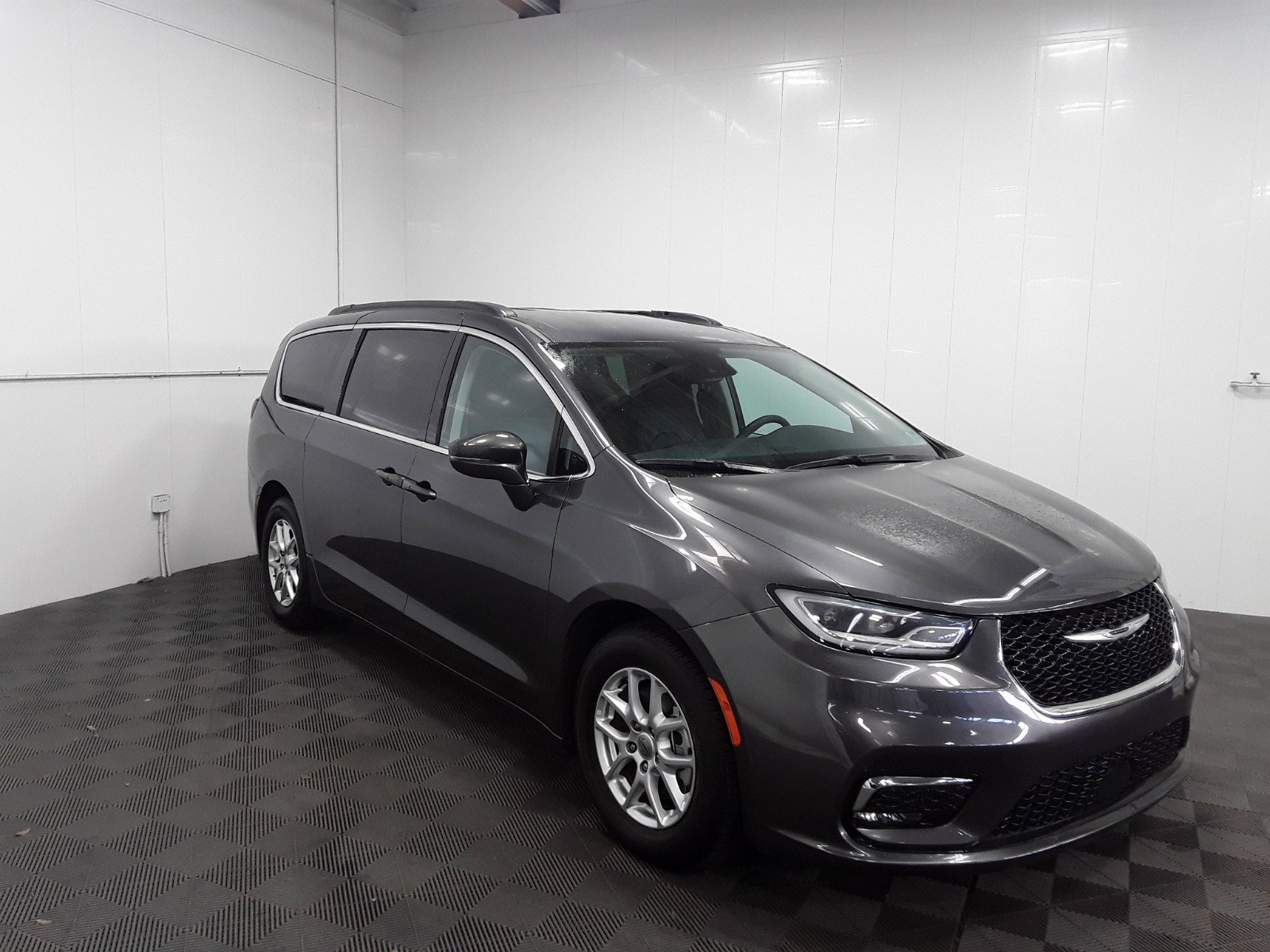 2022 Chrysler Pacifica Touring L FWD