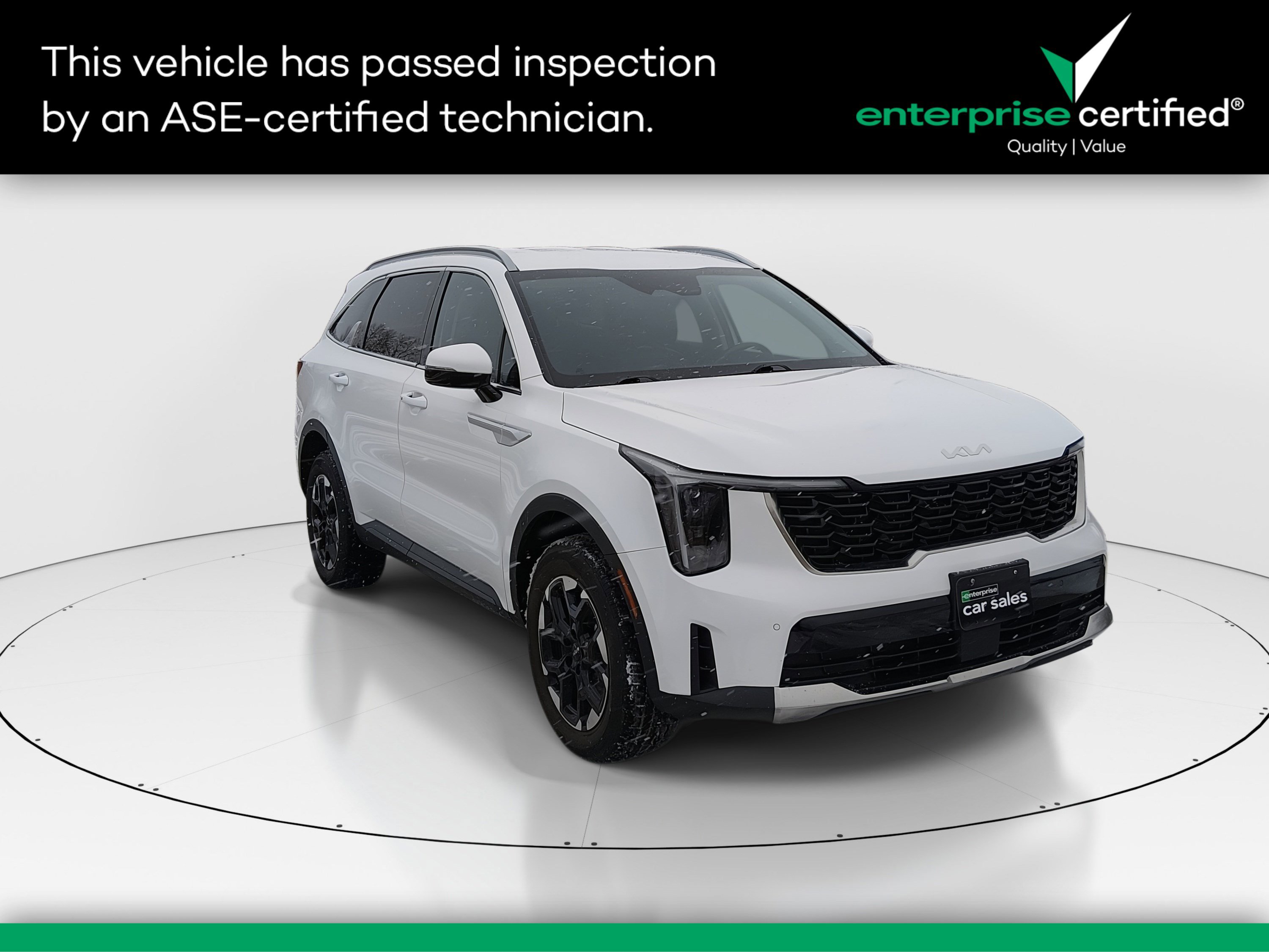 2024 Kia Sorento S's photo