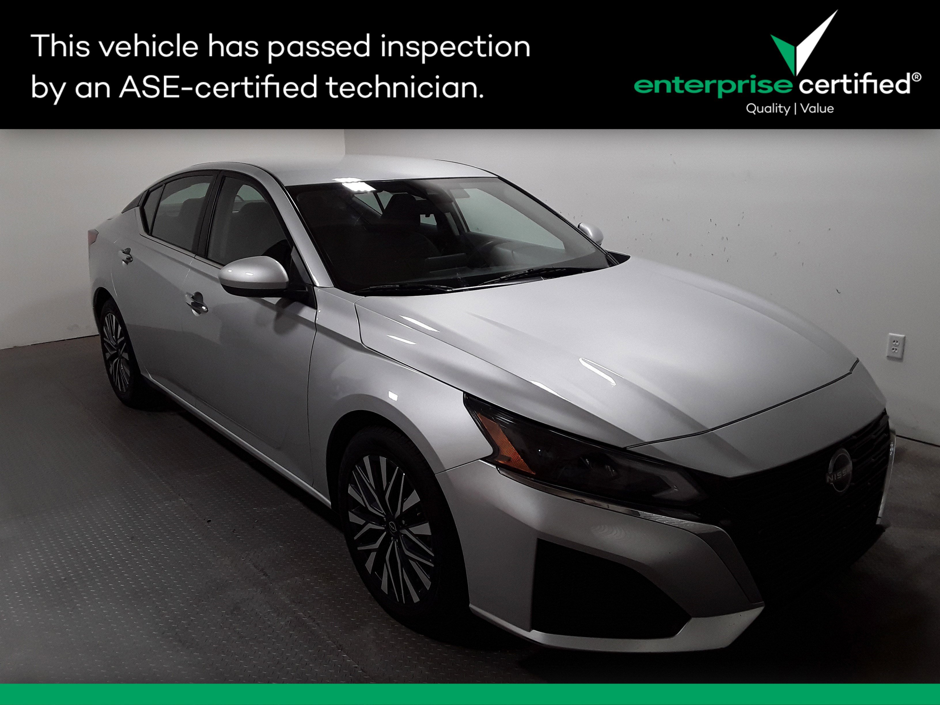Used 2023 Nissan Altima 2.5 SV Sedan