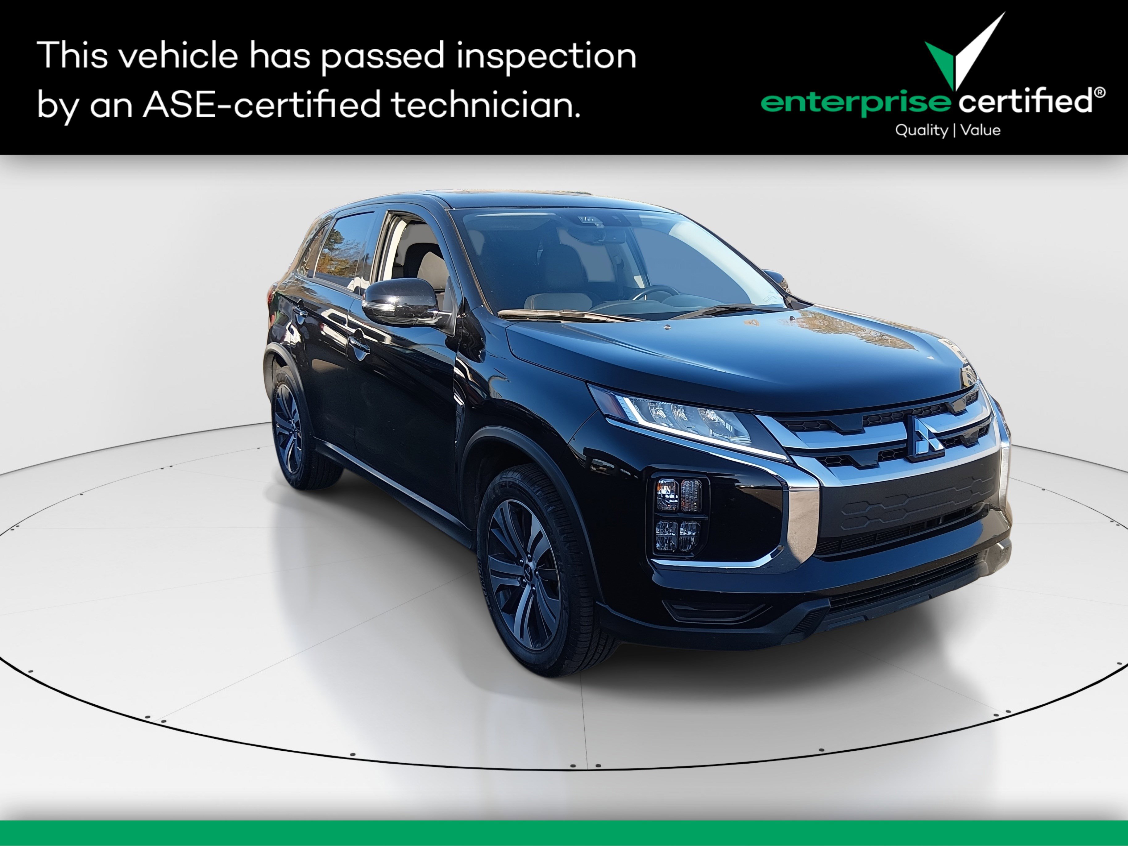 2024 Mitsubishi Outlander Sport SE's photo