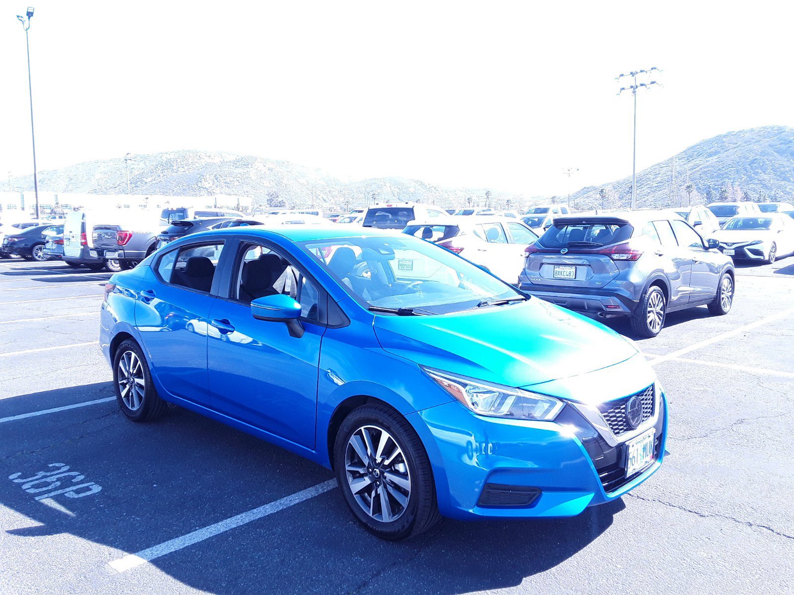 2021 Nissan Versa SV CVT