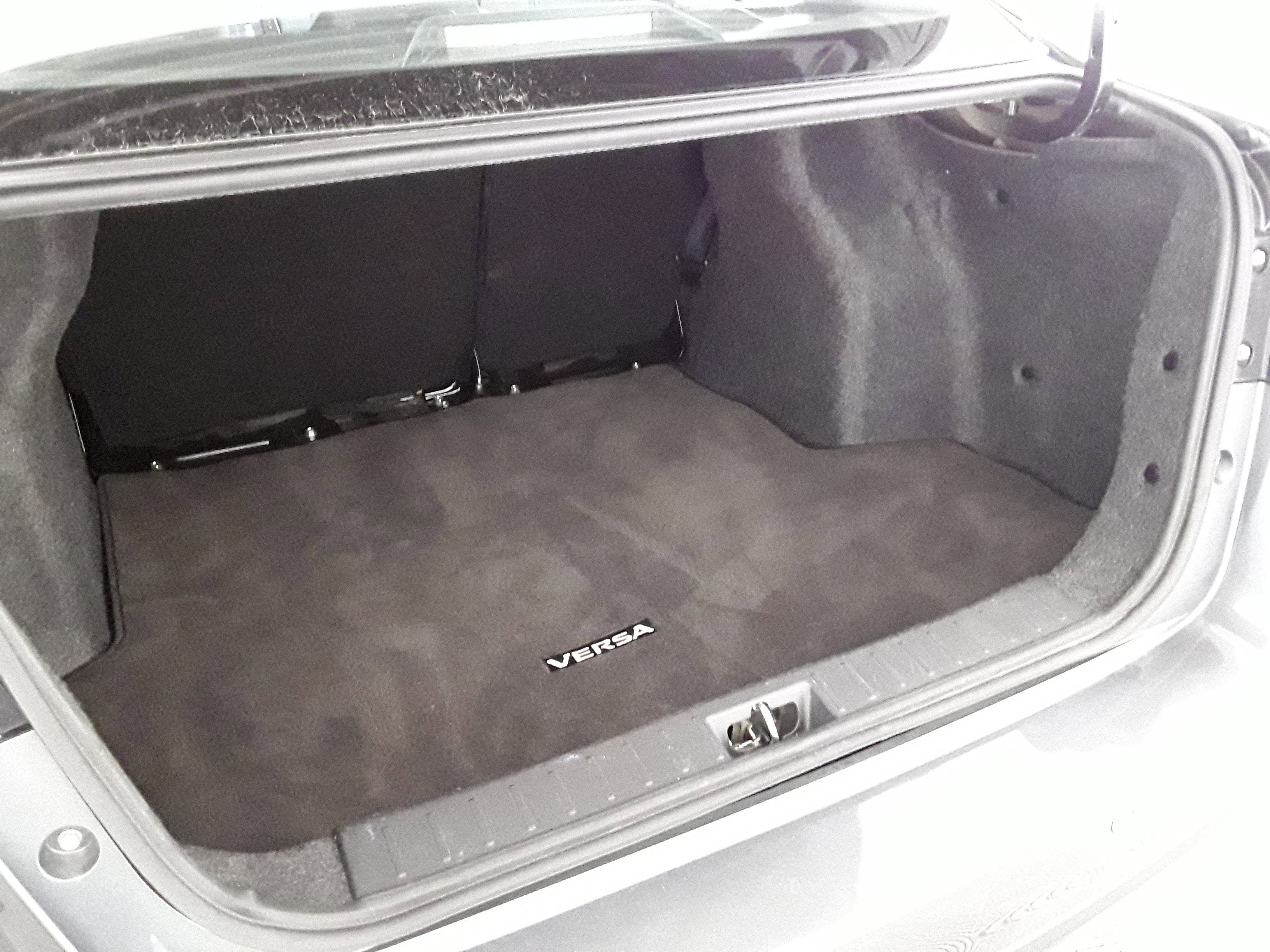 Image 10 of Used 2023 Nissan Versa SV CVT