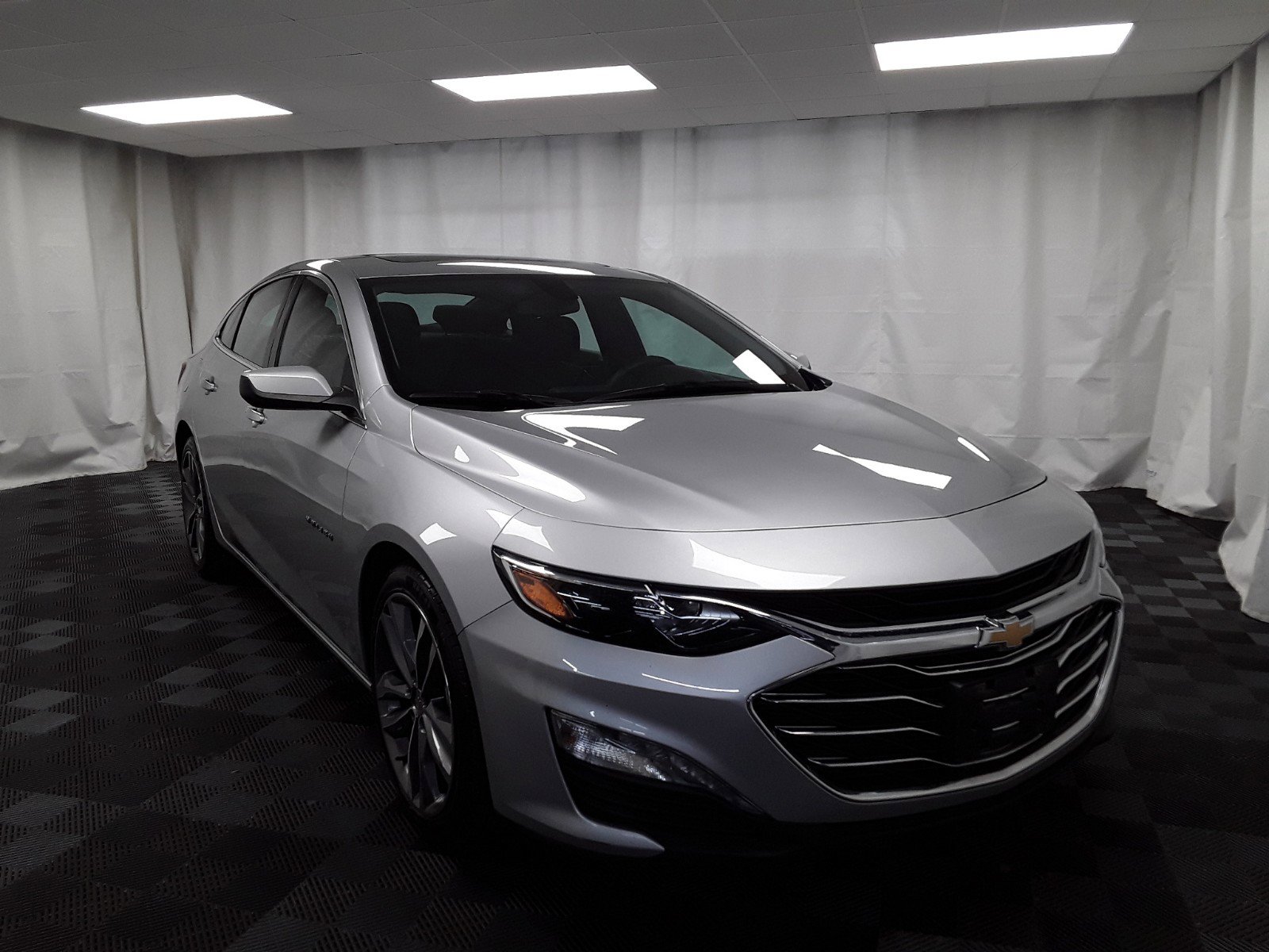 2022 Chevrolet Malibu 4dr Sdn LT