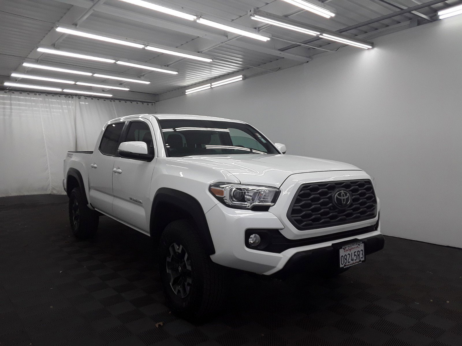 2023 Toyota Tacoma 2WD TRD Off Road Double Cab 5' Bed V6 AT