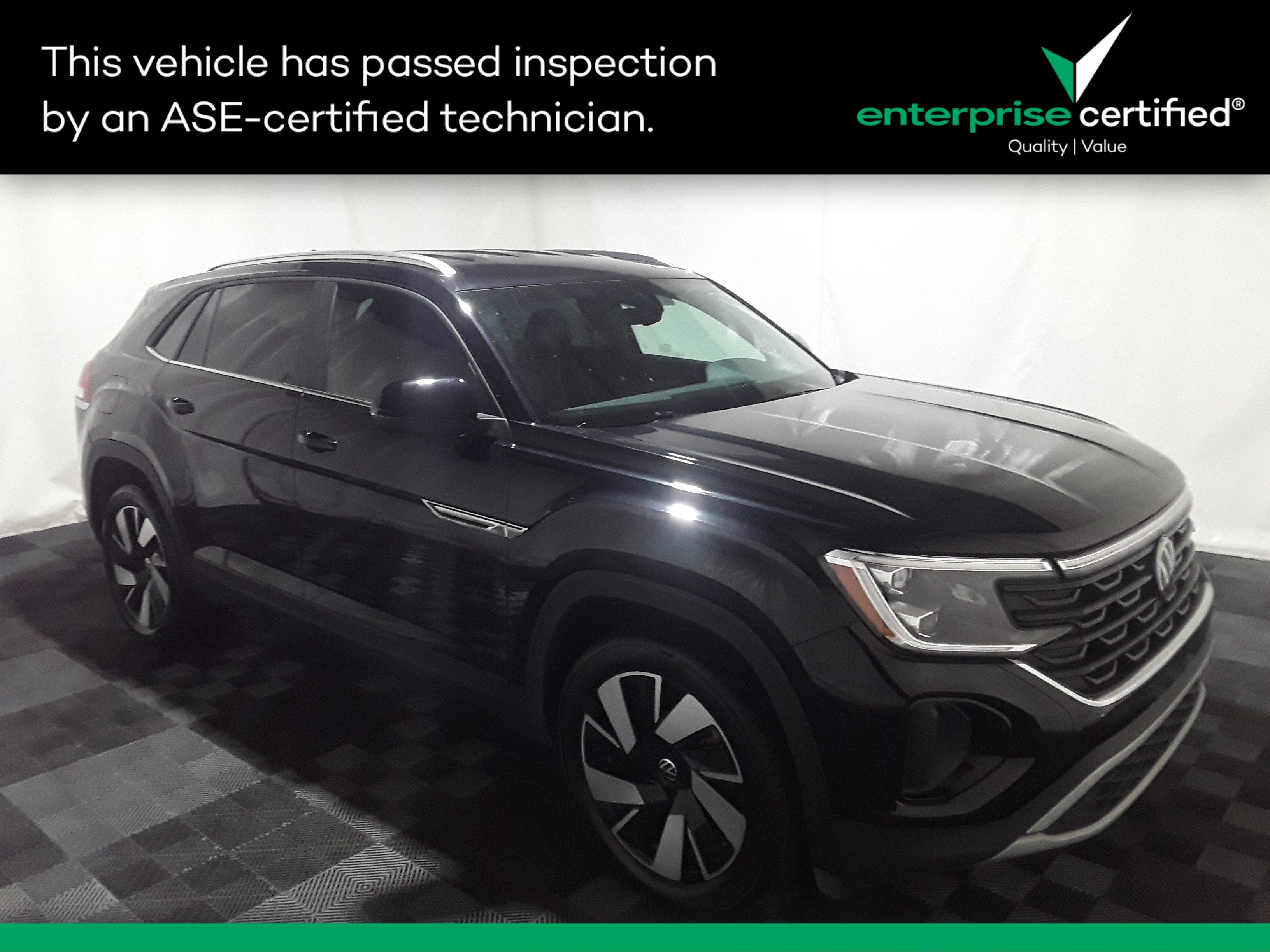 Used 2024 Volkswagen Atlas Cross Sport 2.0T SE w/Technology 4MOTION