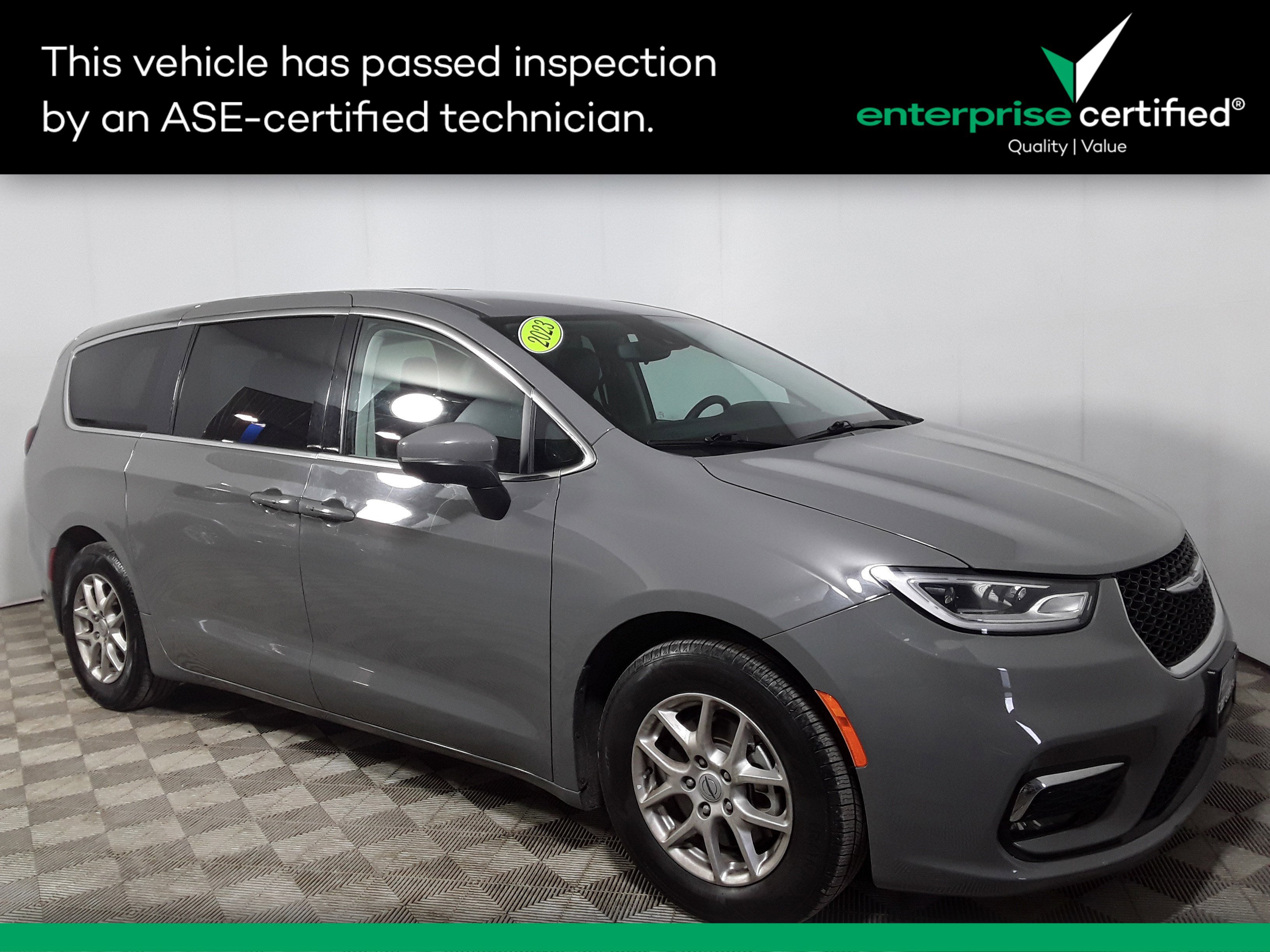 2023 Chrysler Pacifica Touring L FWD