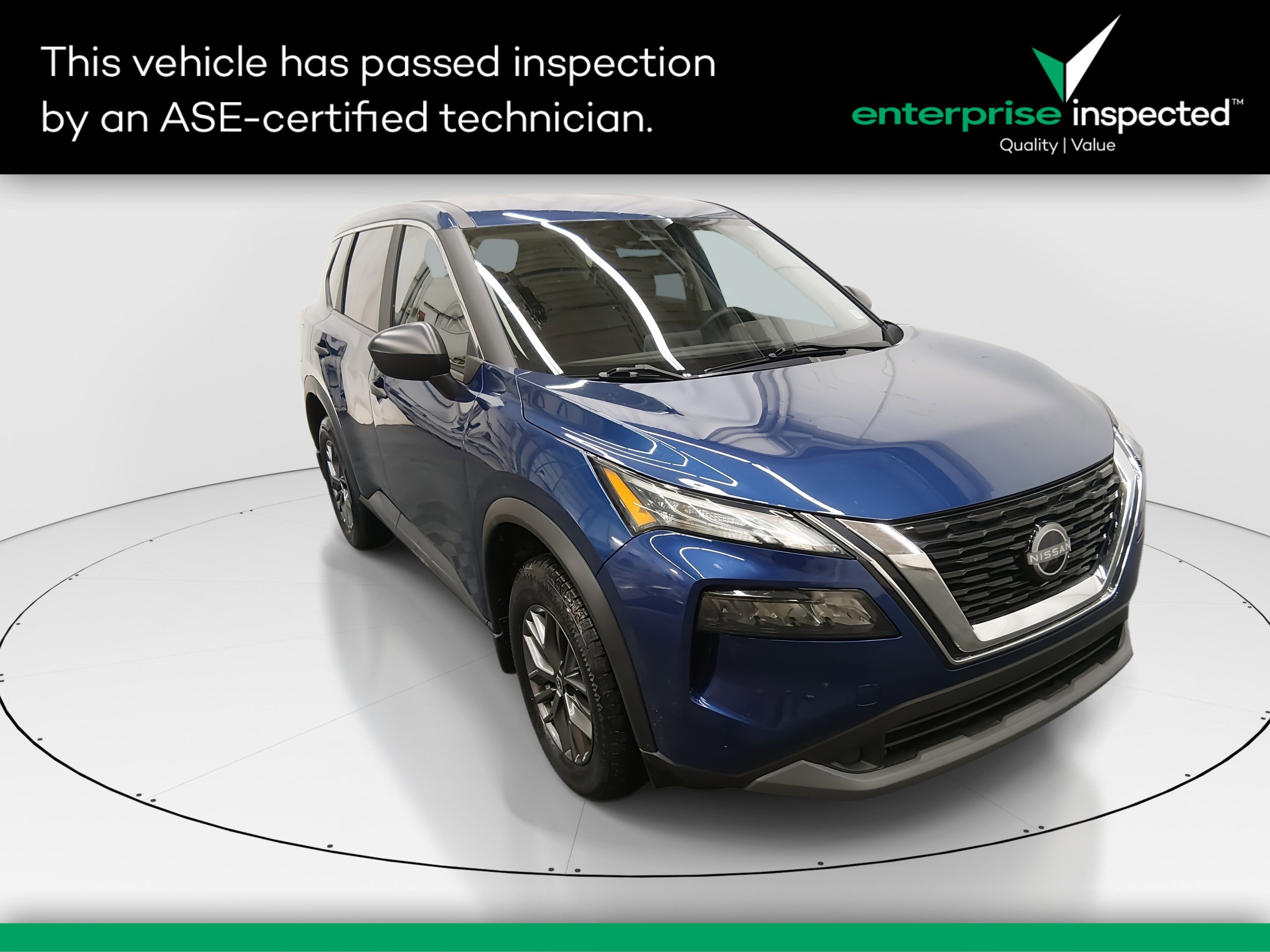 2023 Nissan Rogue S's photo