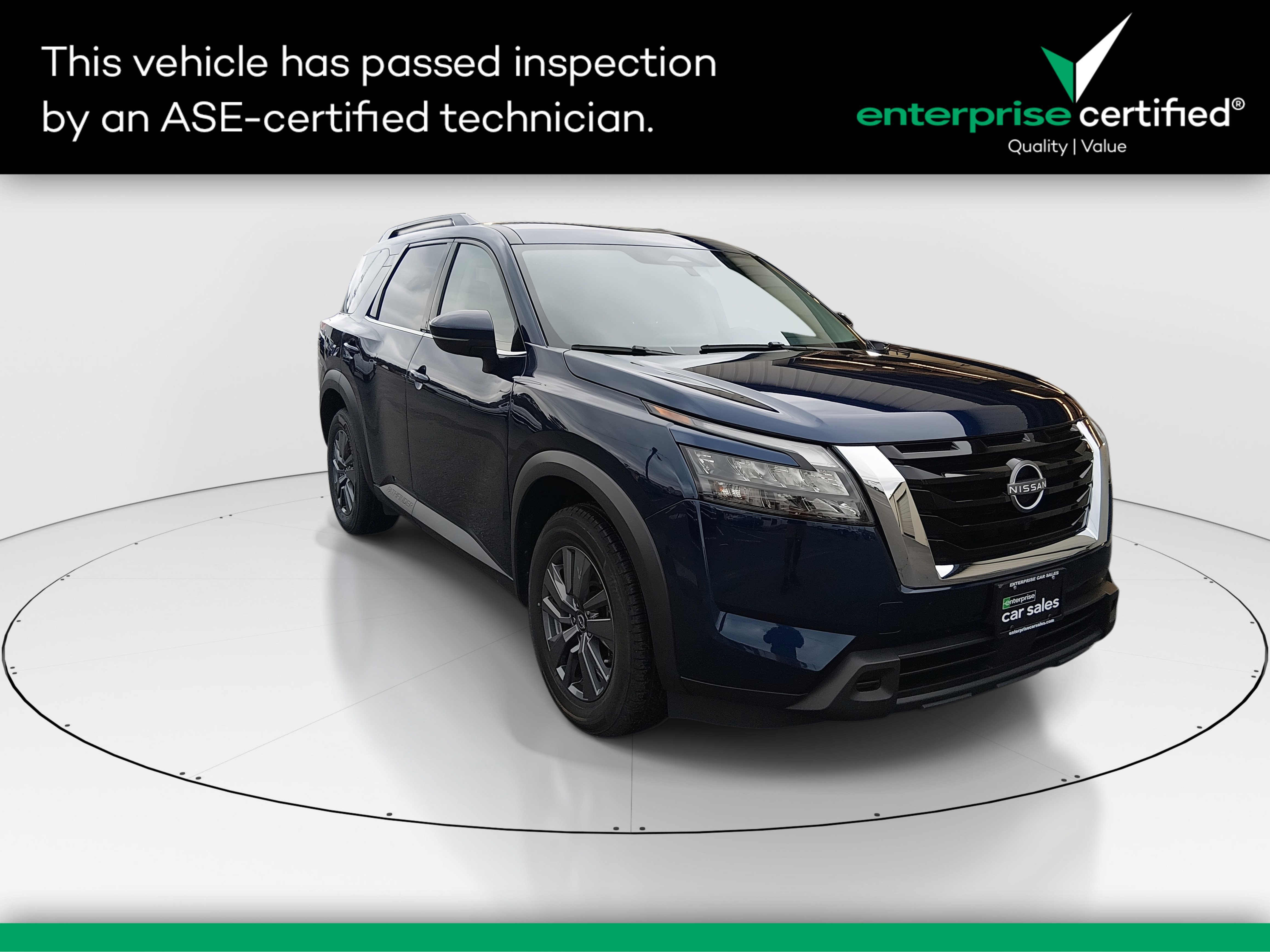 Used 2024 Nissan Pathfinder SV 4WD