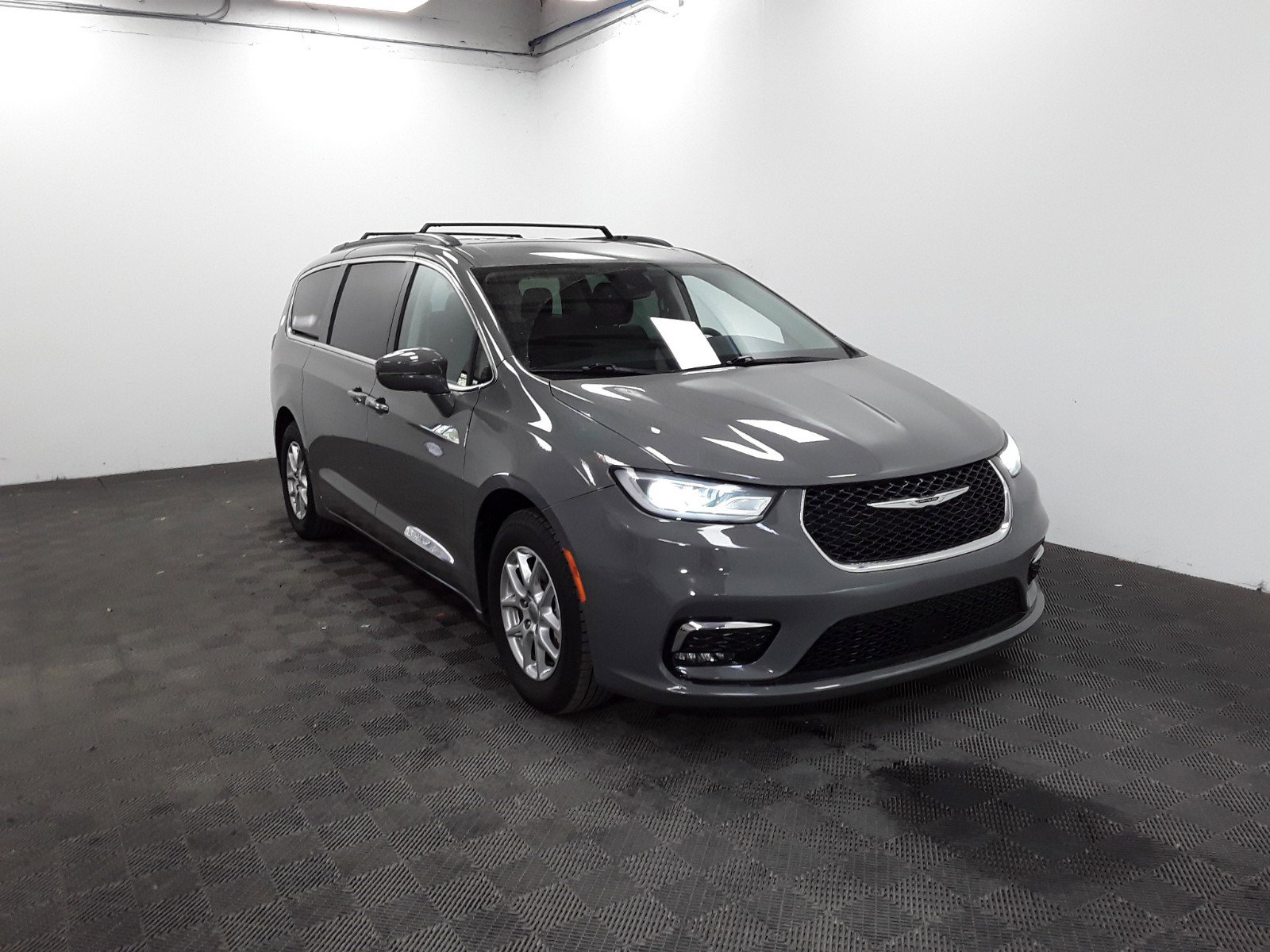 2022 Chrysler Pacifica Touring L FWD