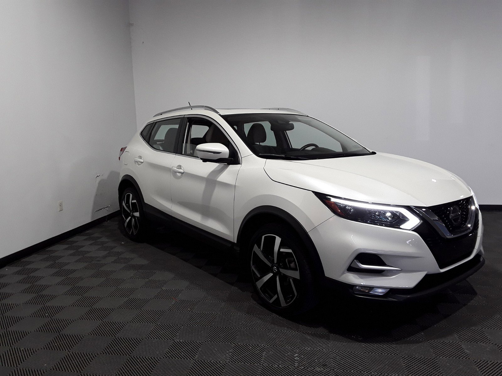 2022 Nissan Rogue Sport SL AWD