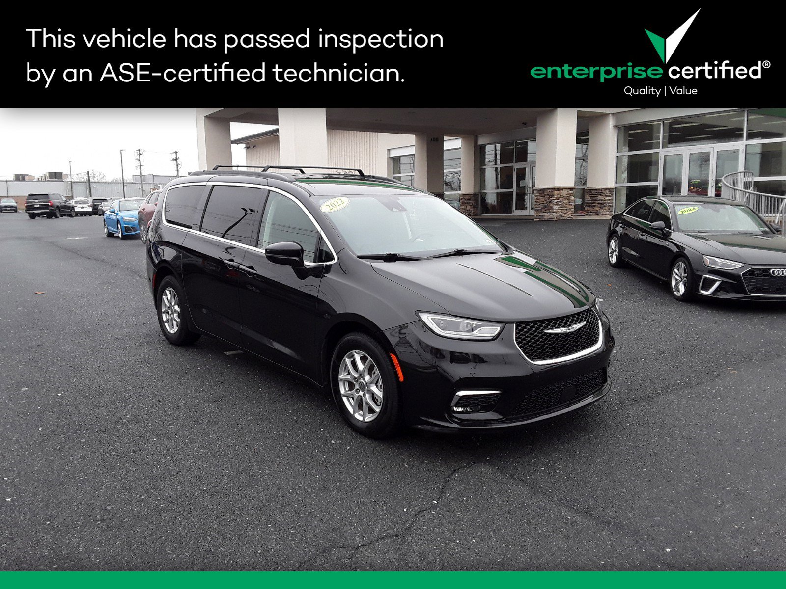 Used 2022 Chrysler Pacifica Touring L FWD