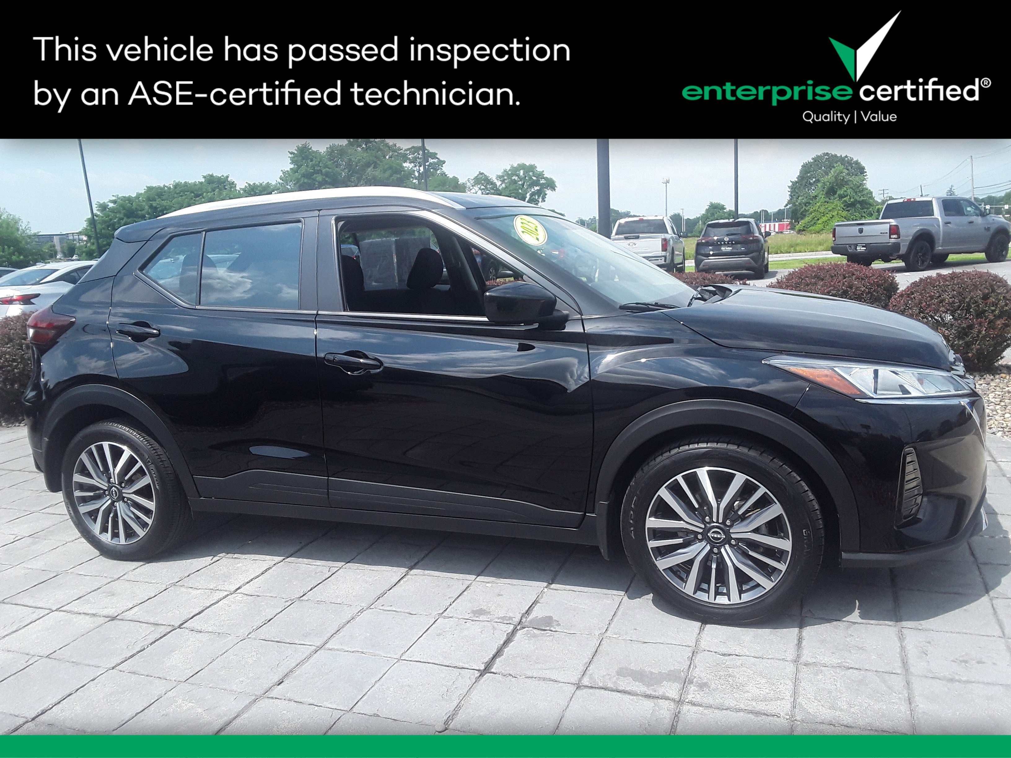 Used 2023 Nissan Kicks SV FWD