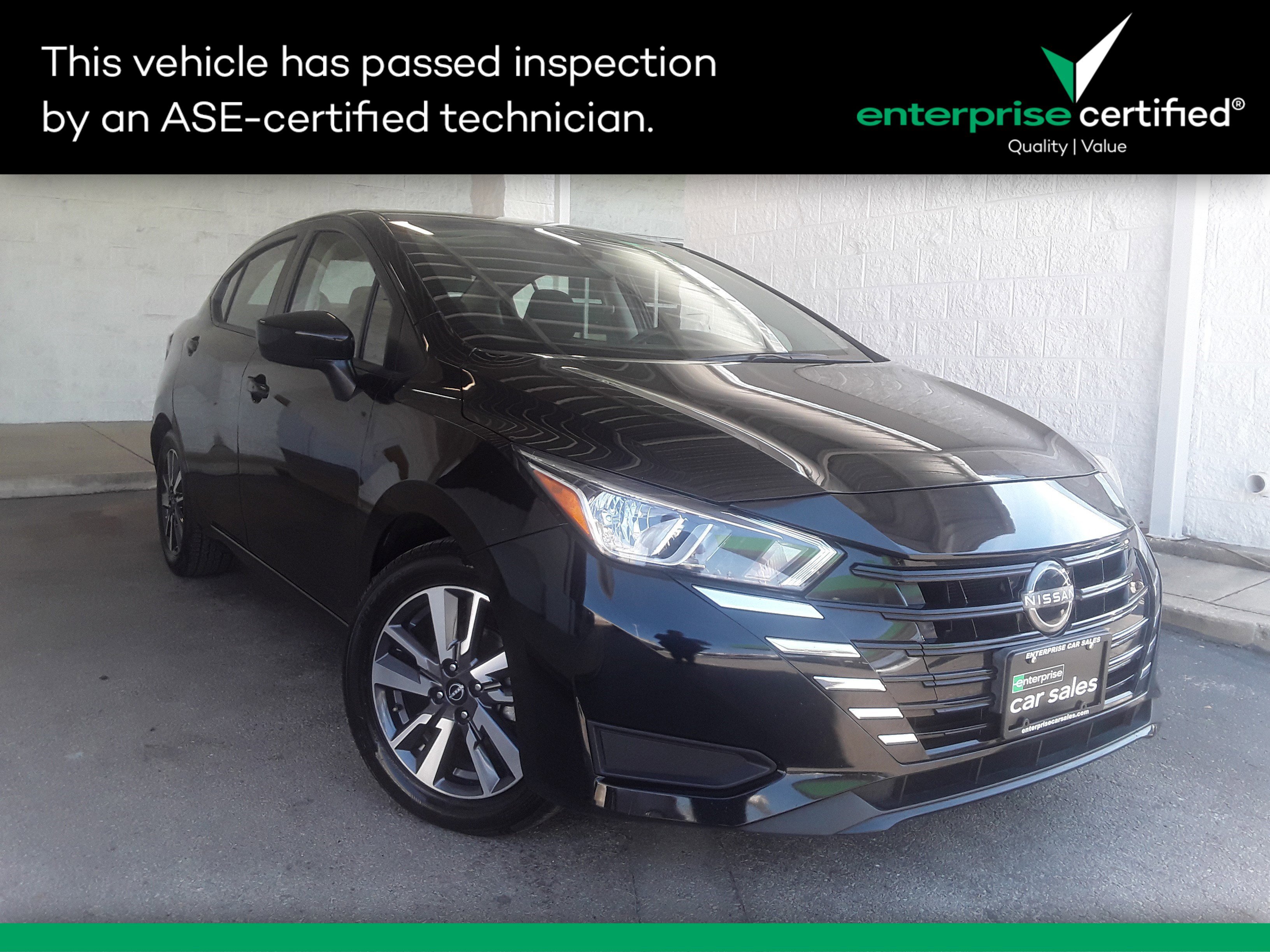 Used 2023 Nissan Versa SV CVT