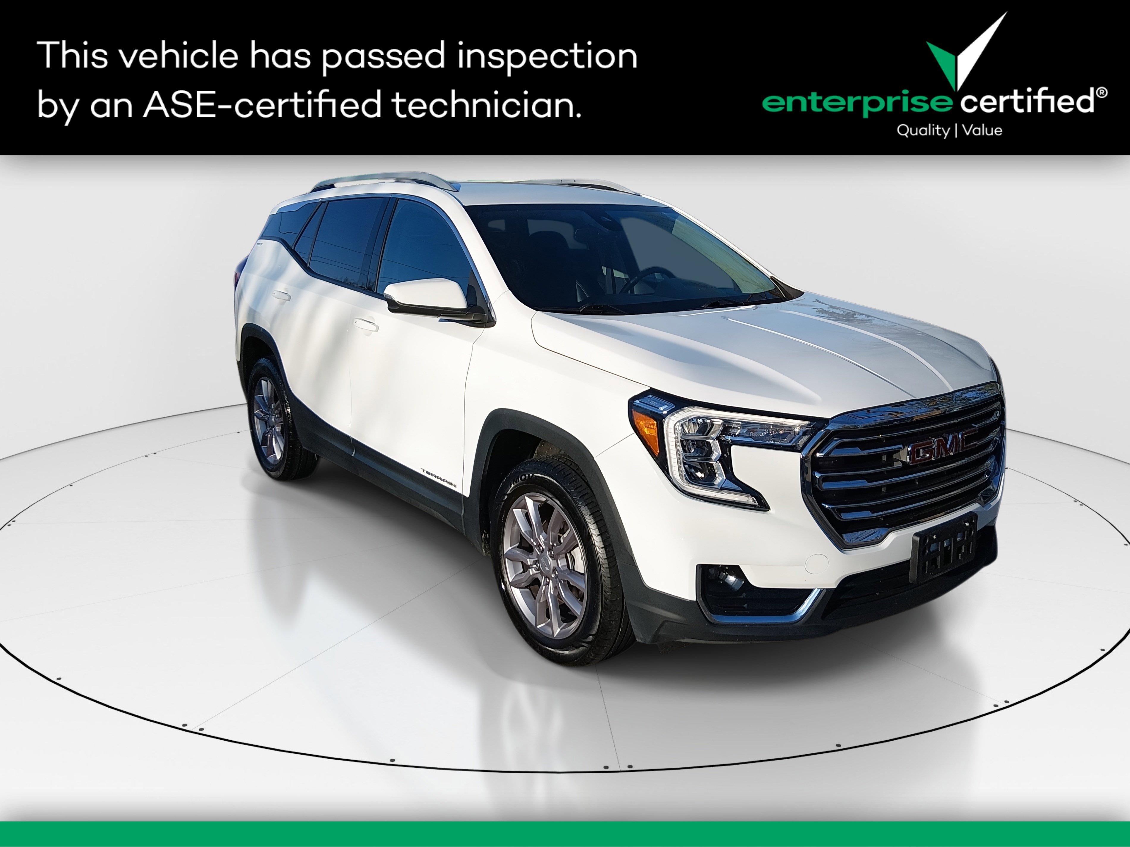 2023 GMC Terrain SLT's photo
