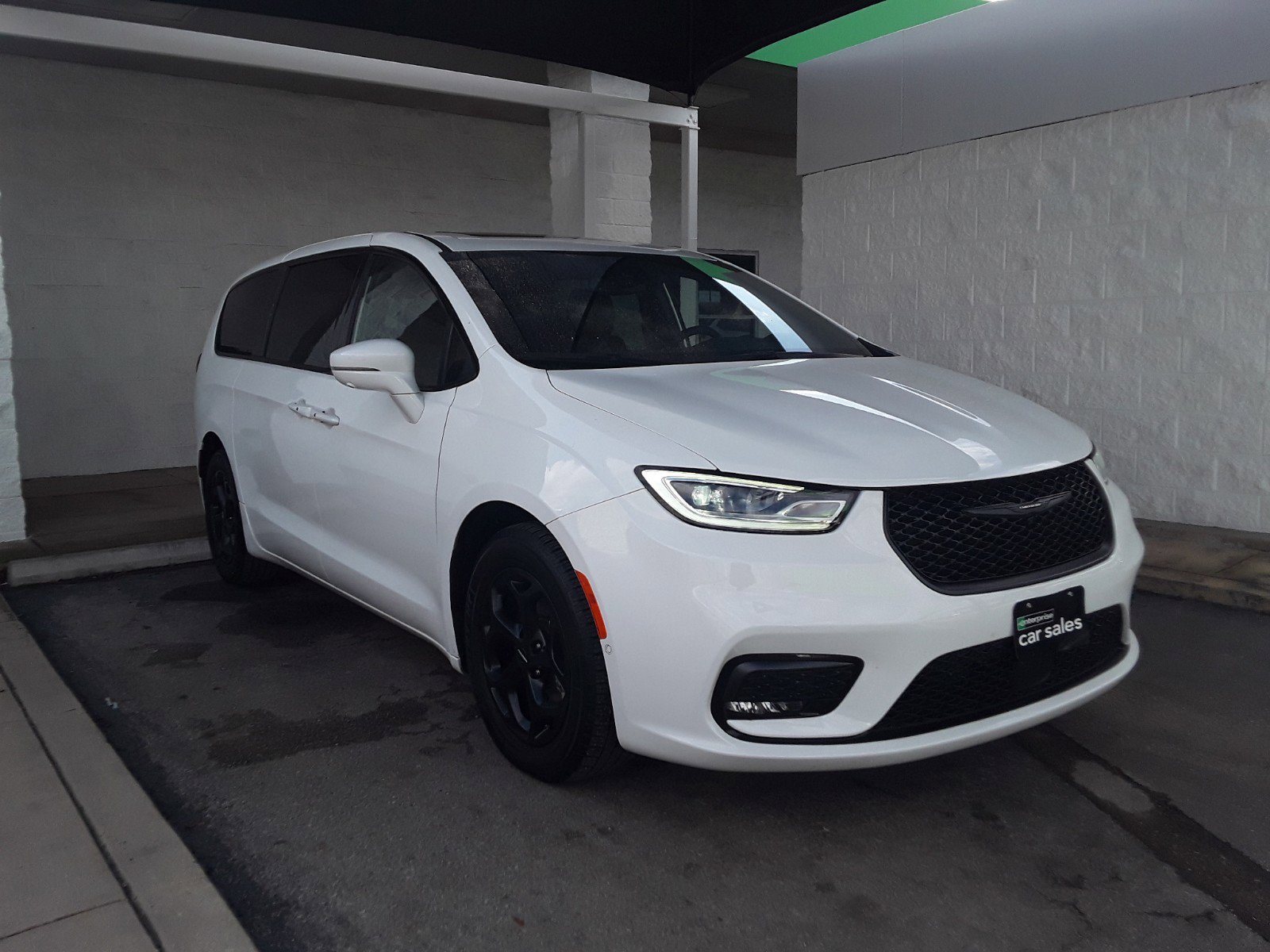 2022 Chrysler Pacifica Hybrid Limited FWD