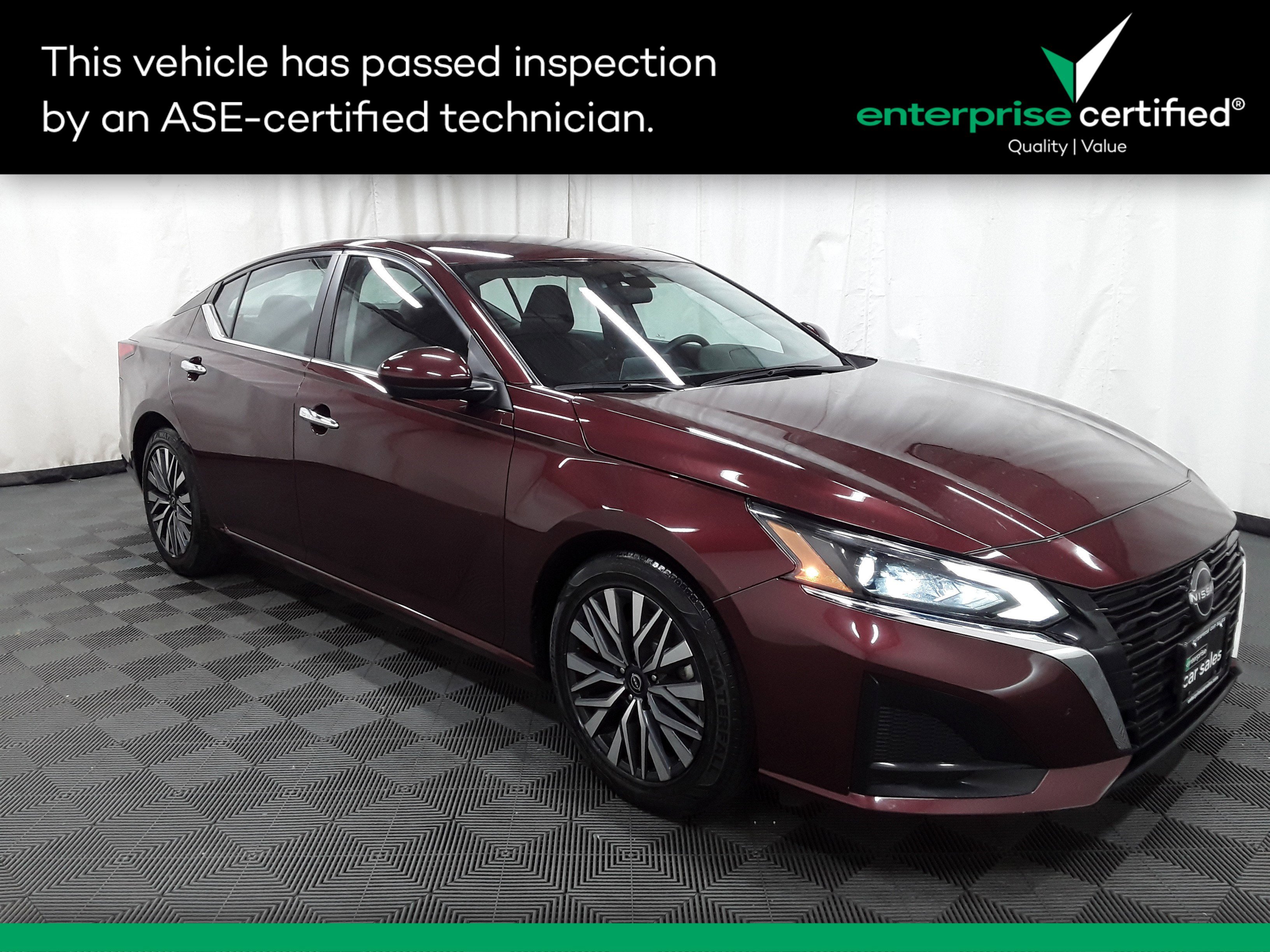 2023 Nissan Altima SV