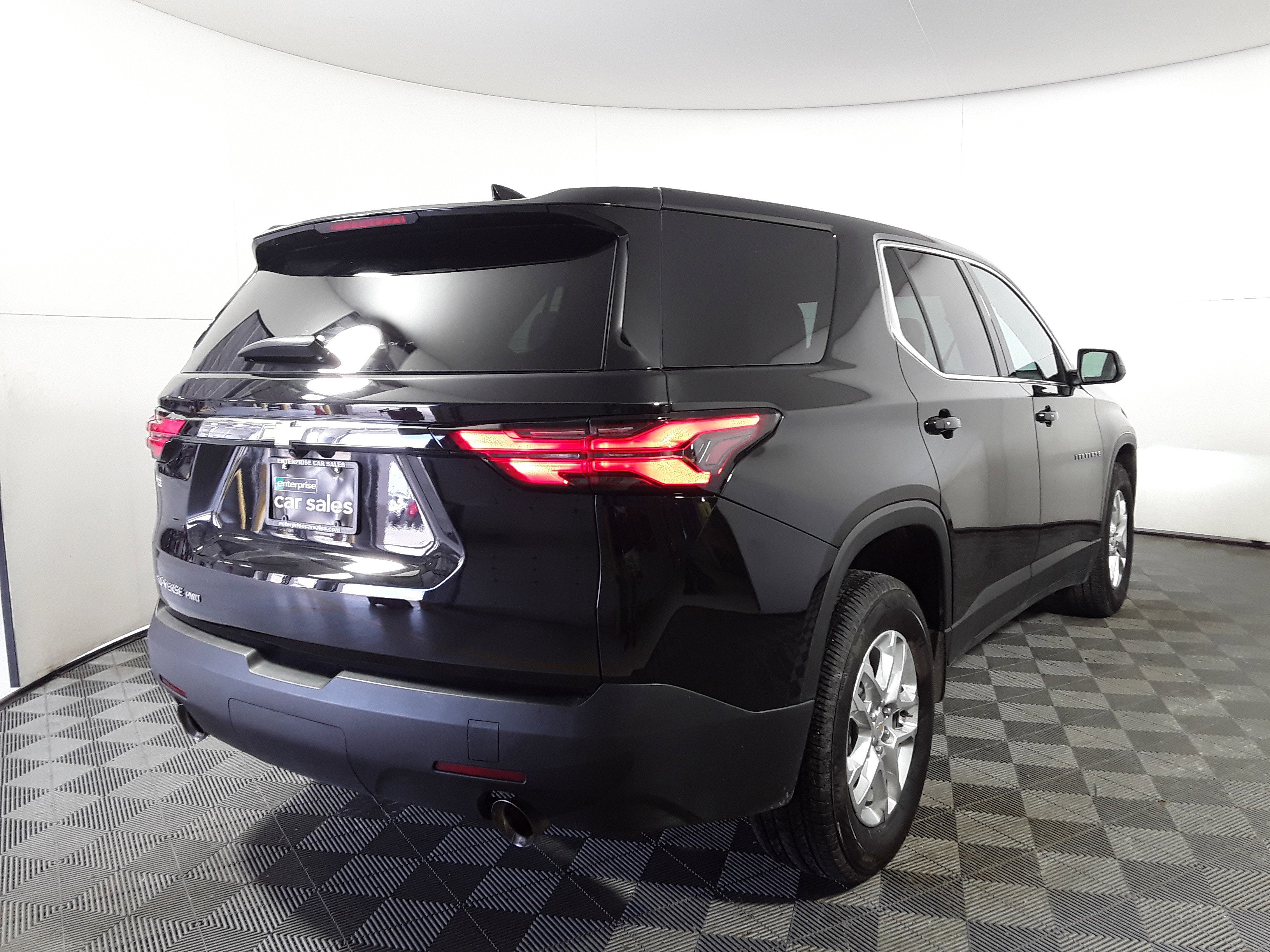 Image of Used 2023 Chevrolet Traverse AWD 4dr LS w/1LS