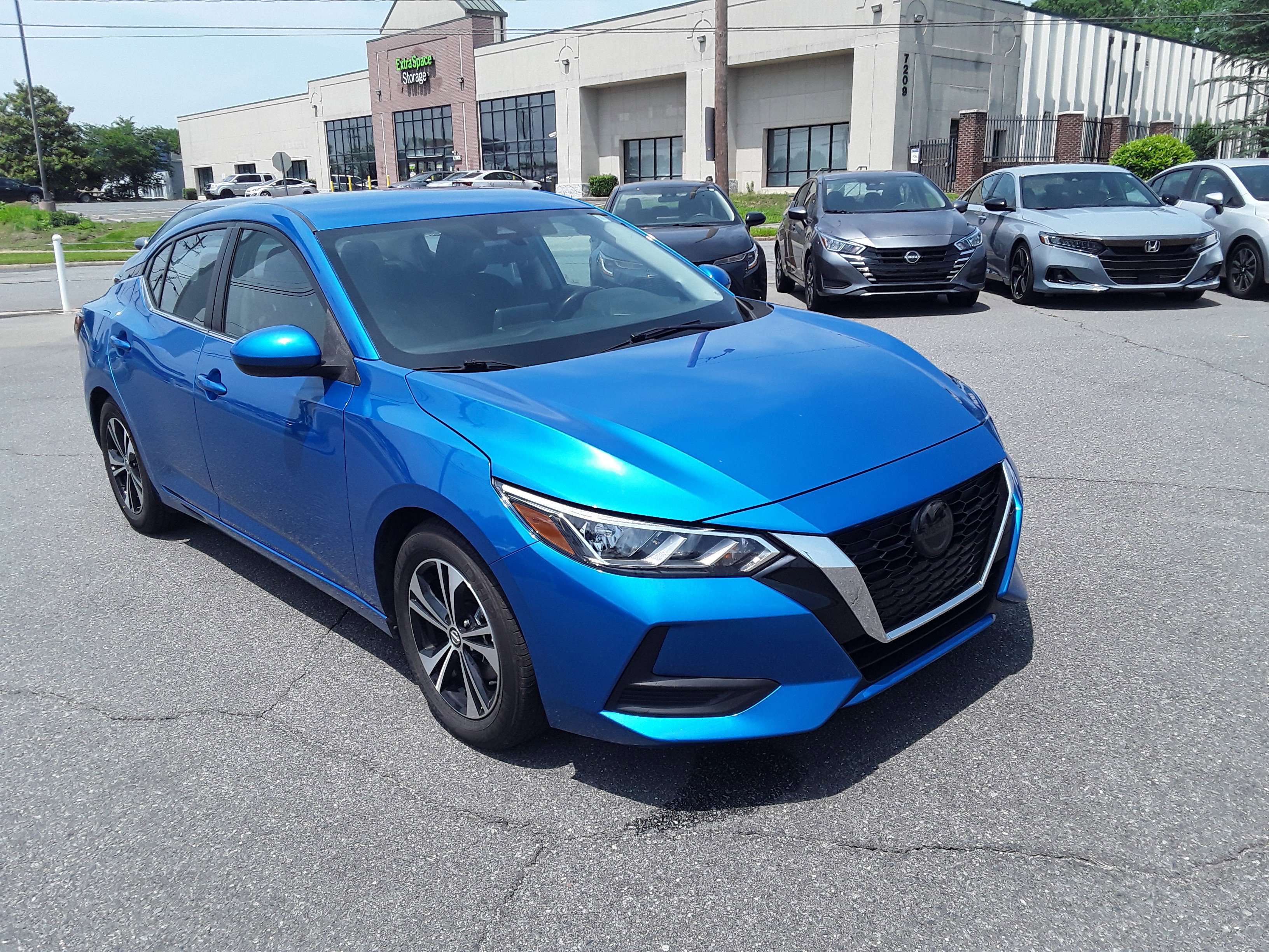 2022 Nissan Sentra SV CVT