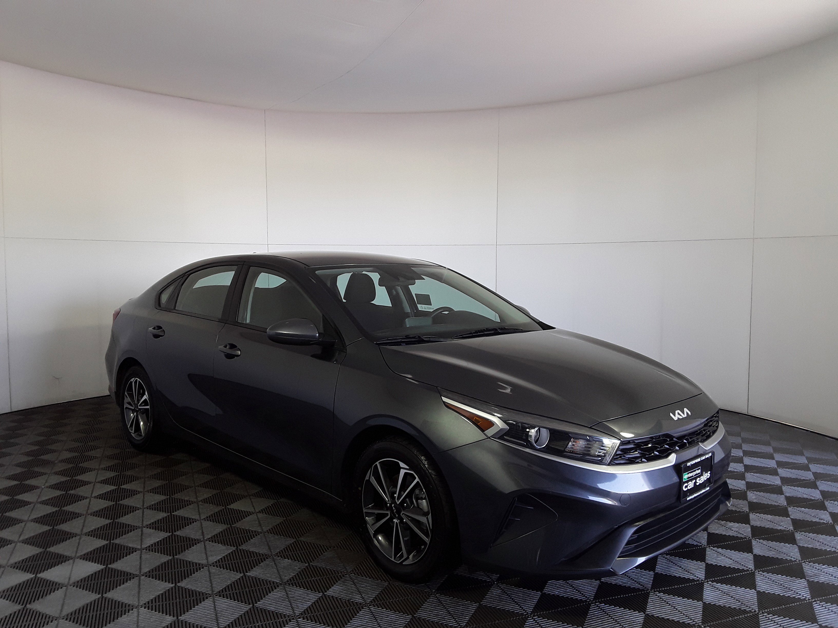2022 Kia Forte LXS IVT