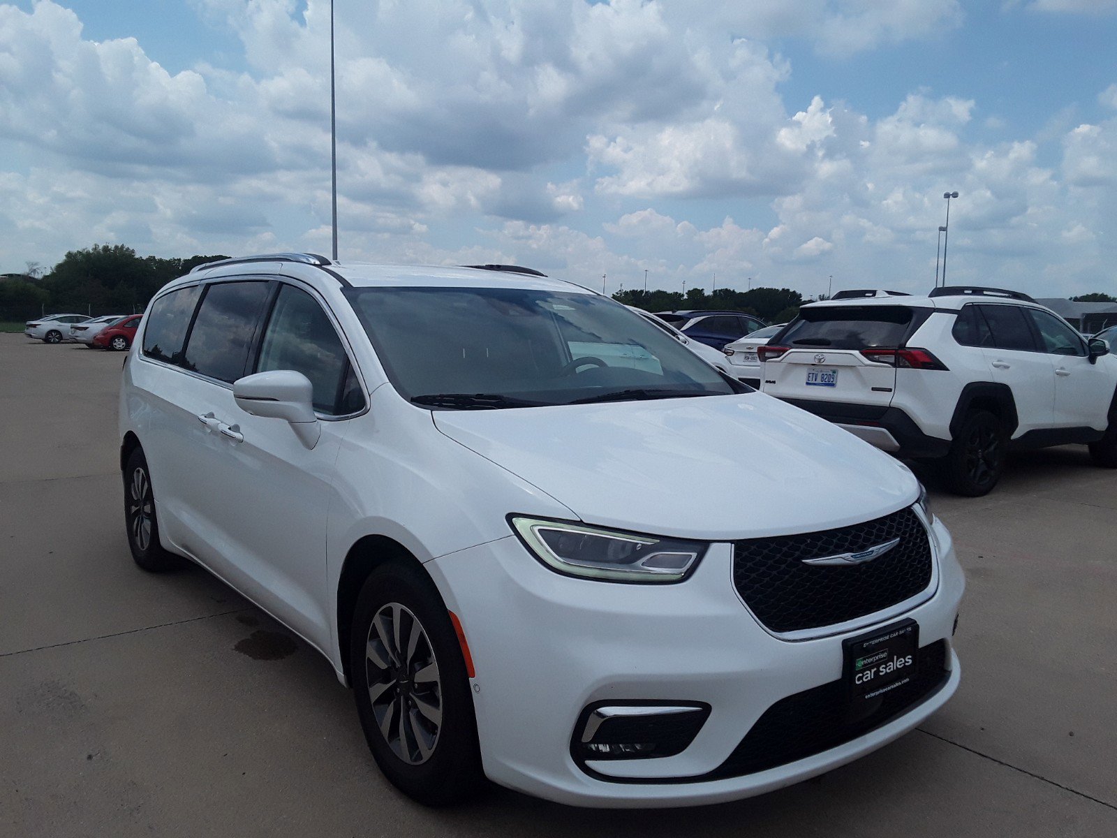 2021 Chrysler Pacifica Hybrid Touring L FWD