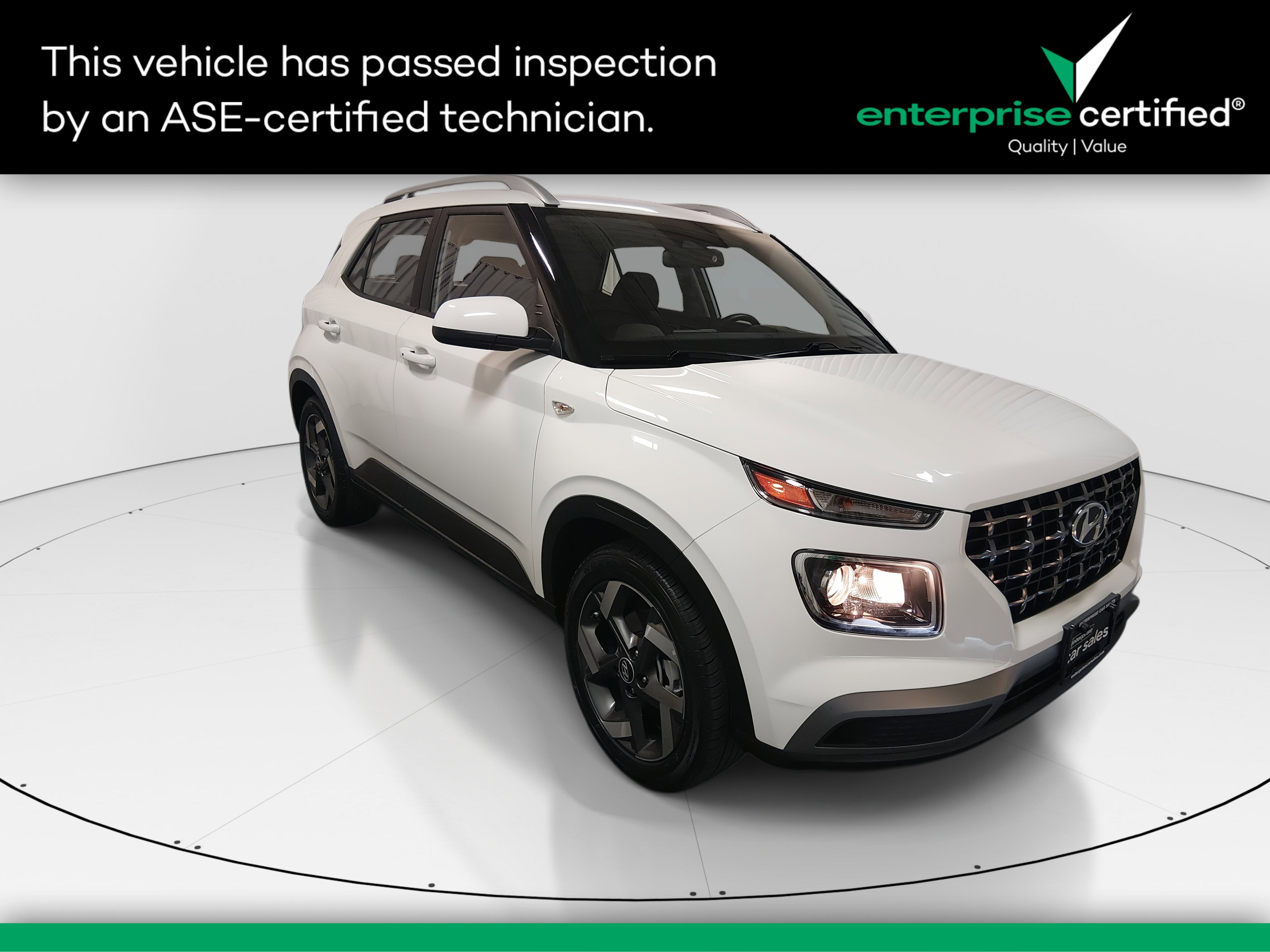 Used 2025 Hyundai Venue SEL IVT