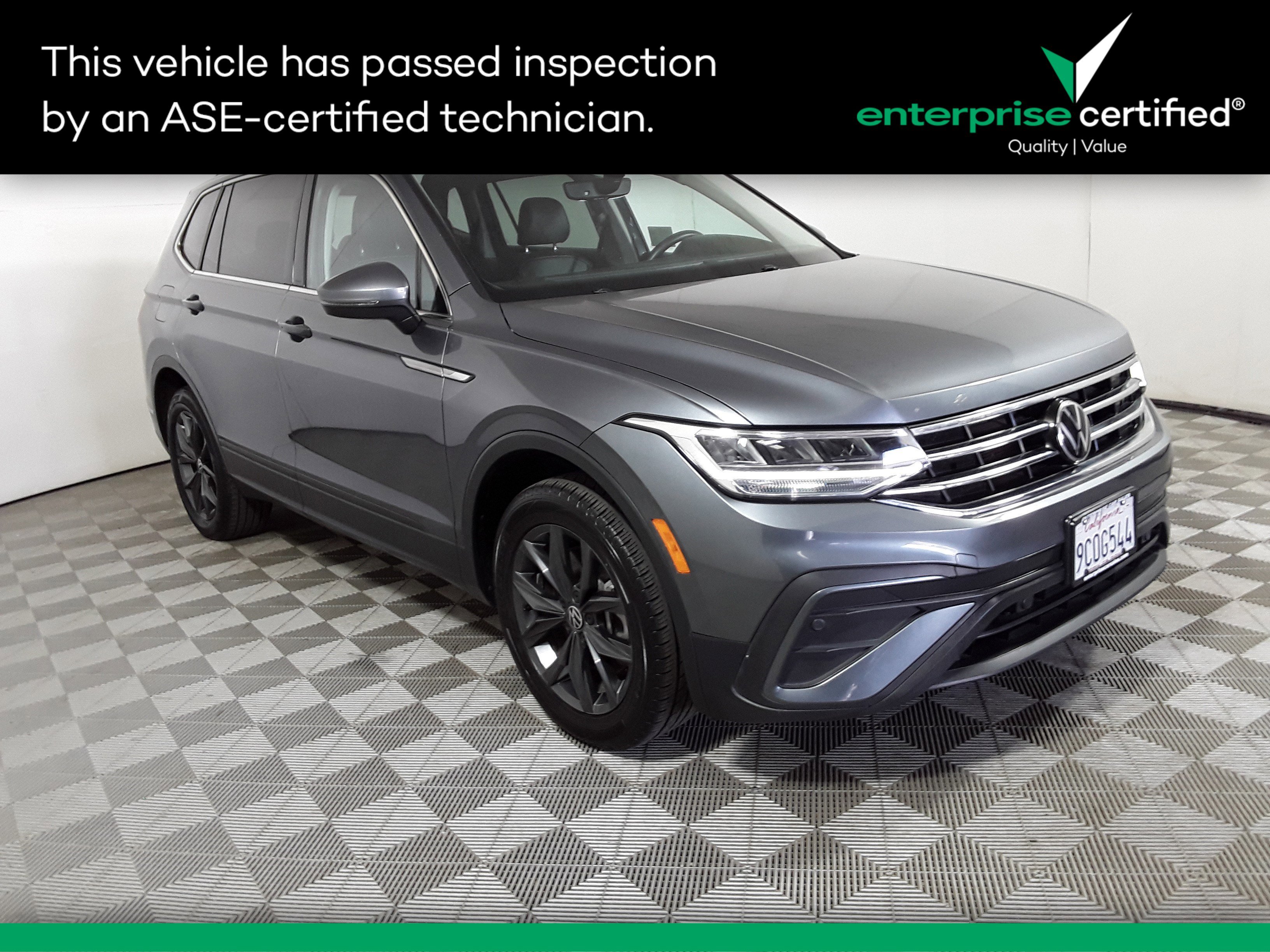 2022 Volkswagen Tiguan 2.0T SE FWD