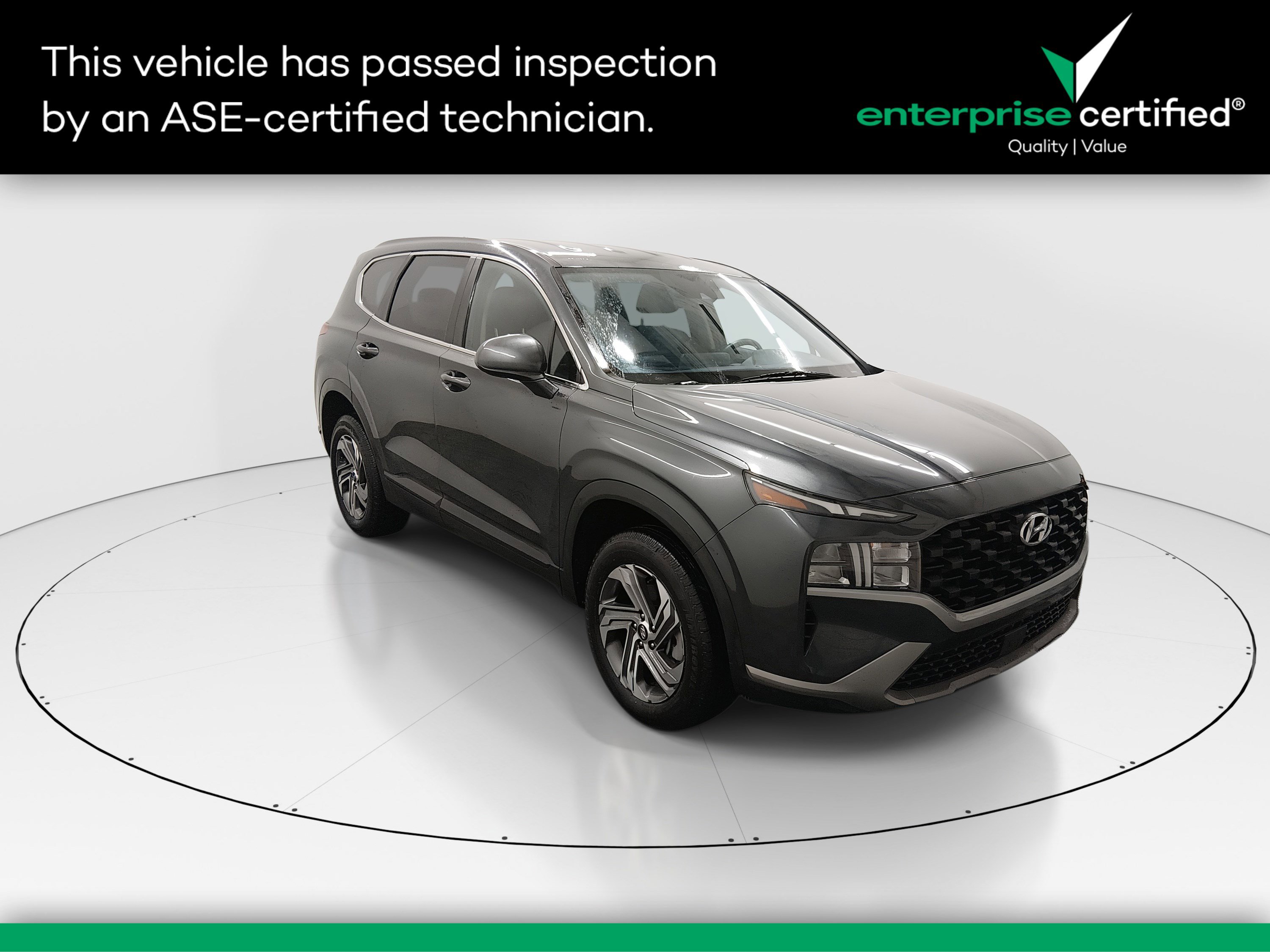 2023 Hyundai Santa Fe SE's photo