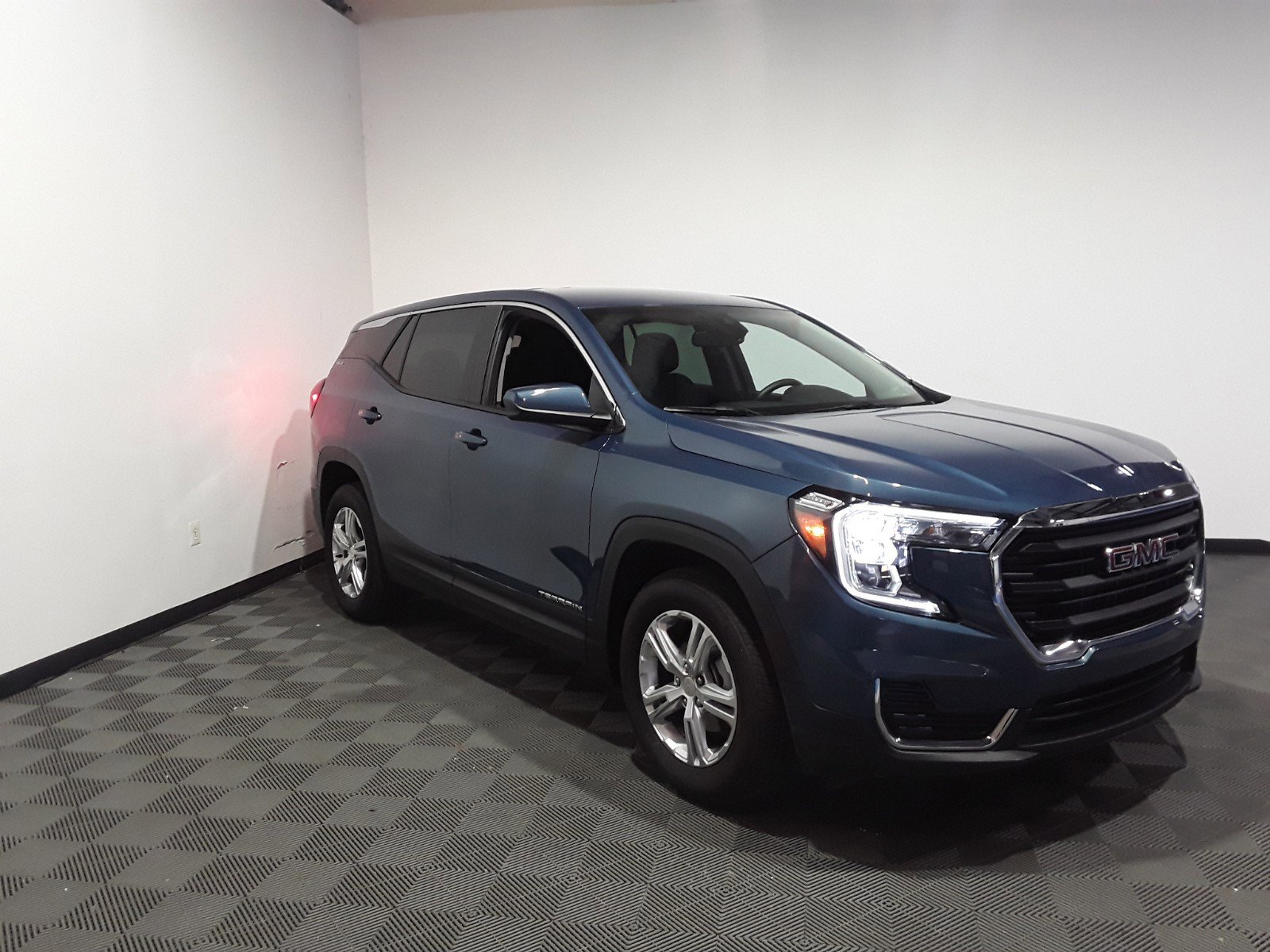 2024 GMC Terrain SLE AWD 4dr