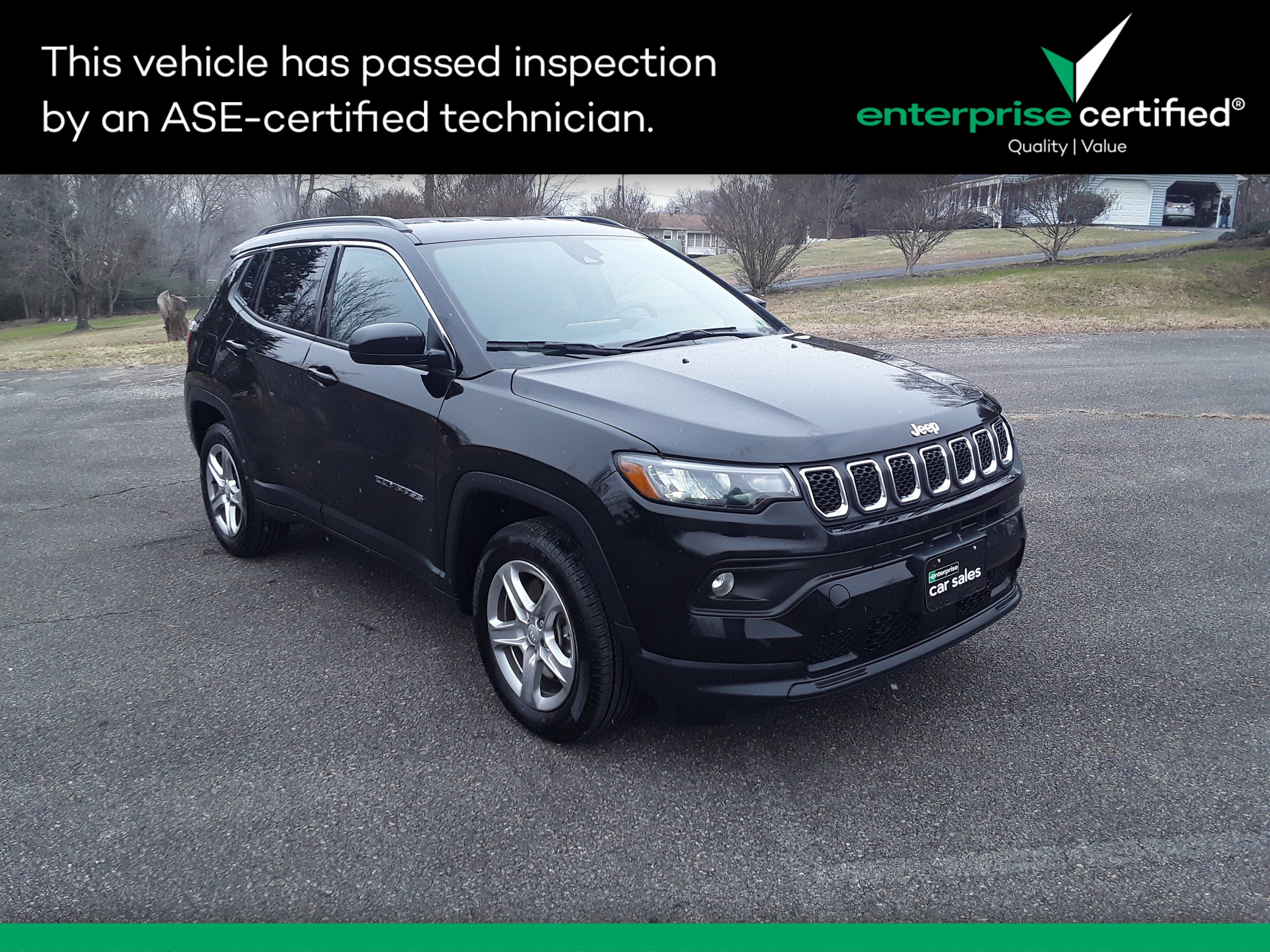 2024 Jeep Compass Latitude's photo