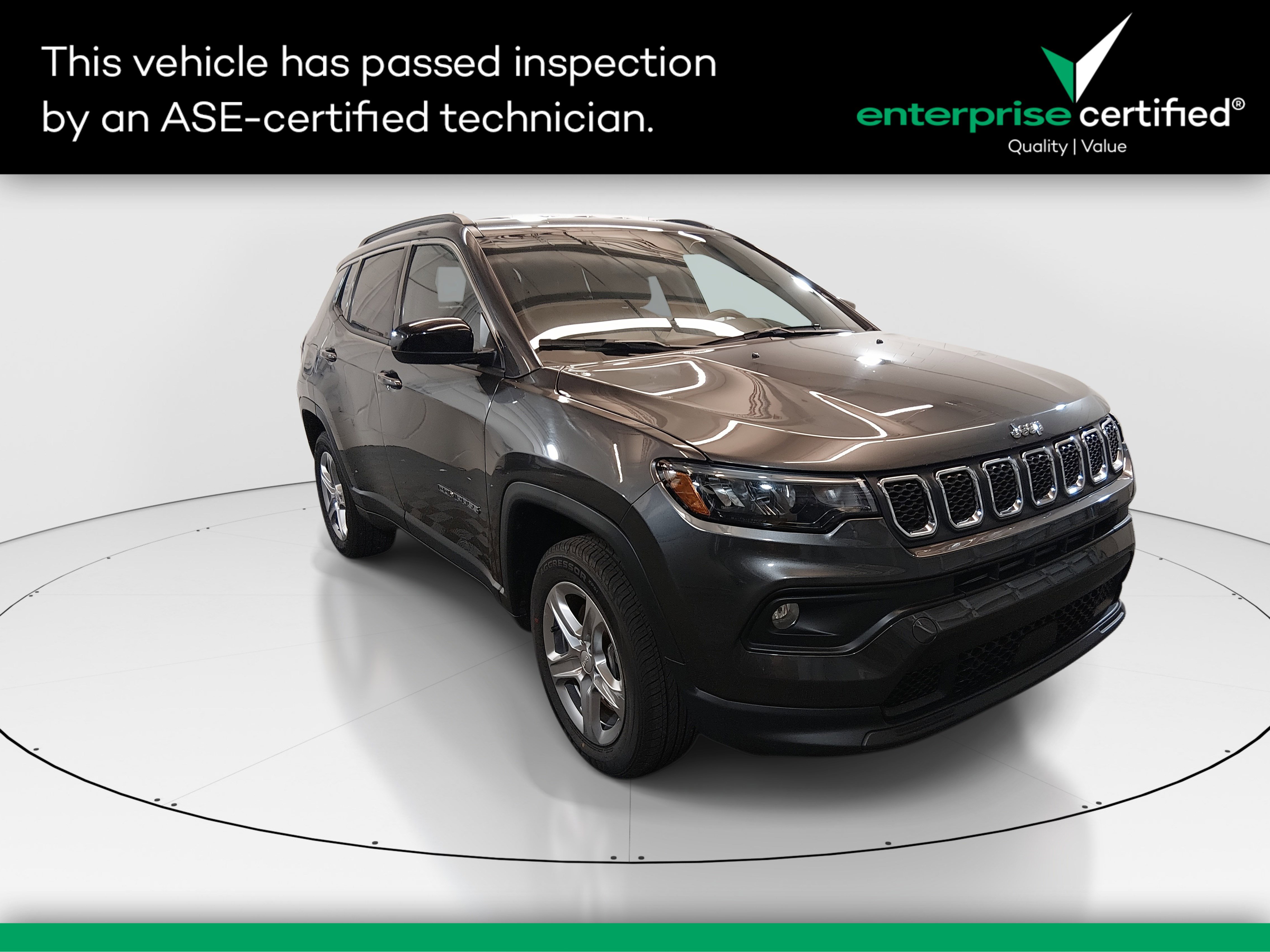 2024 Jeep Compass Latitude's photo