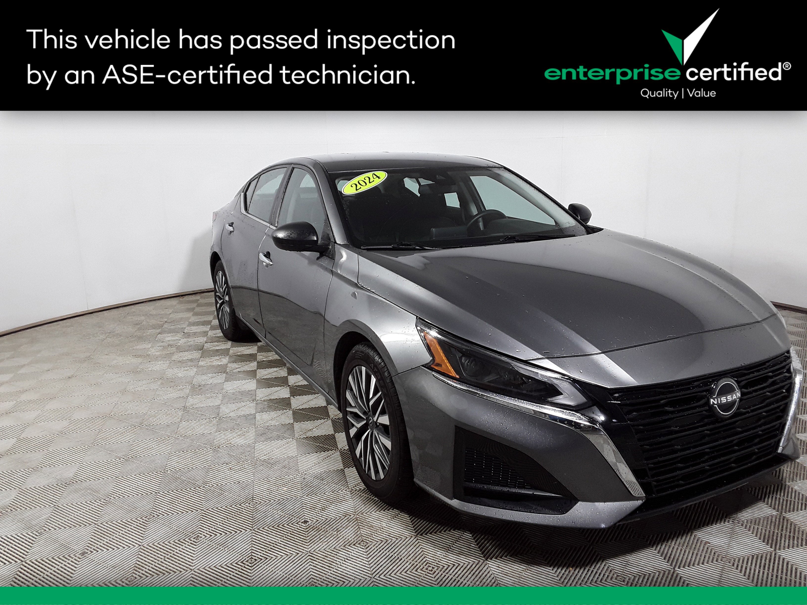 Used 2024 Nissan Altima 2.5 SV Sedan