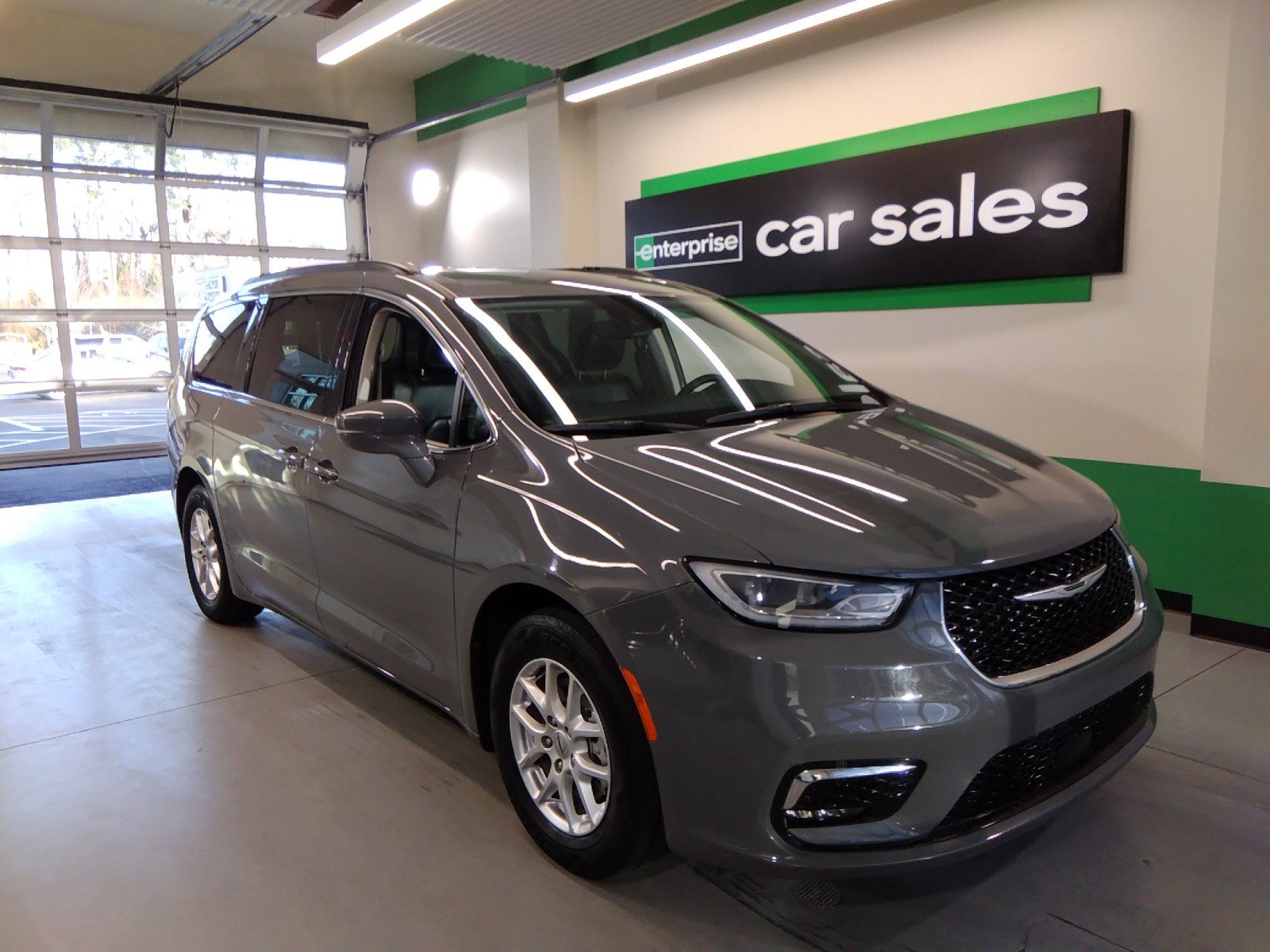 2022 Chrysler Pacifica Touring L FWD