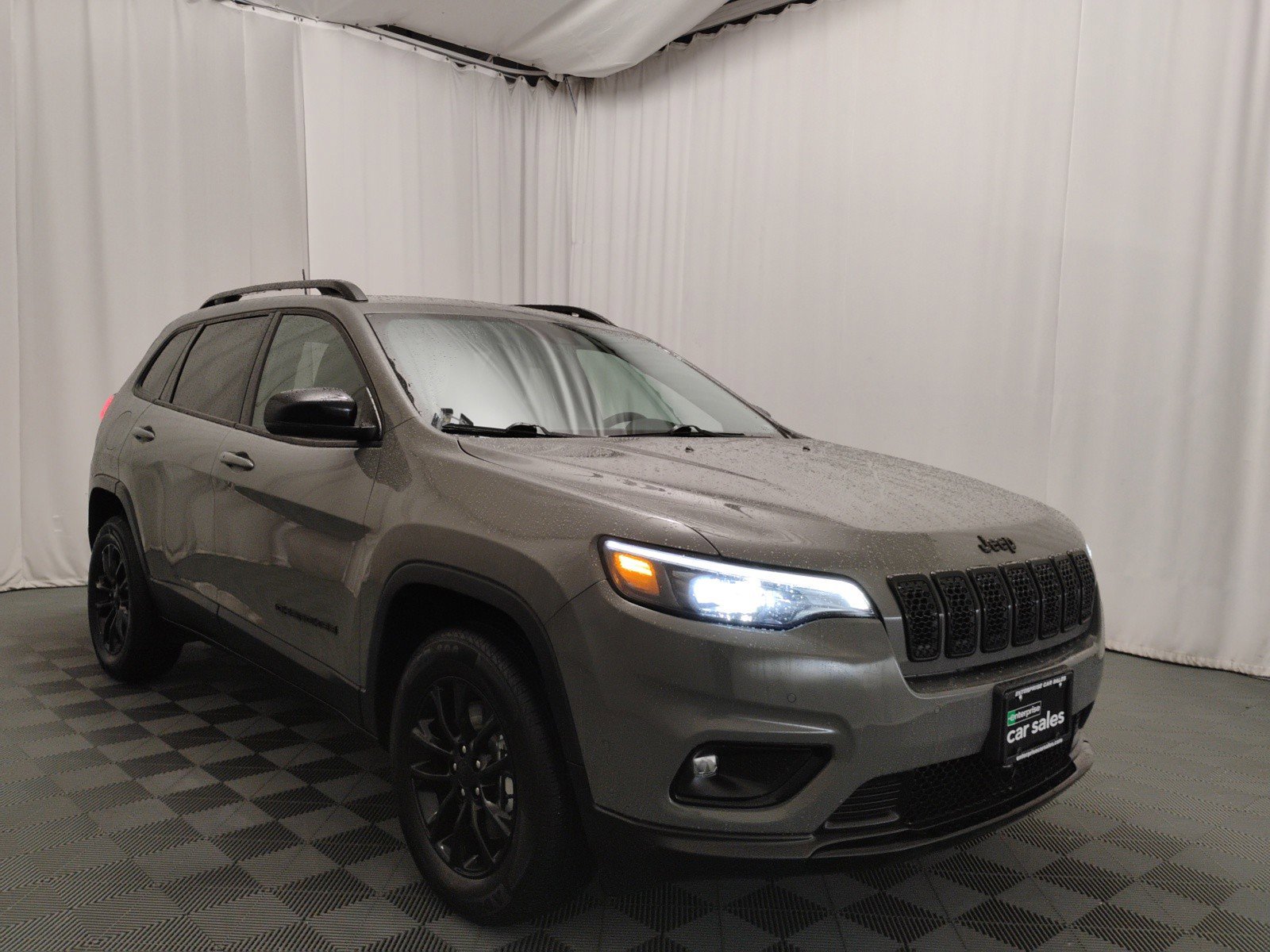 Used 2023 Jeep Cherokee Altitude Lux 4x4