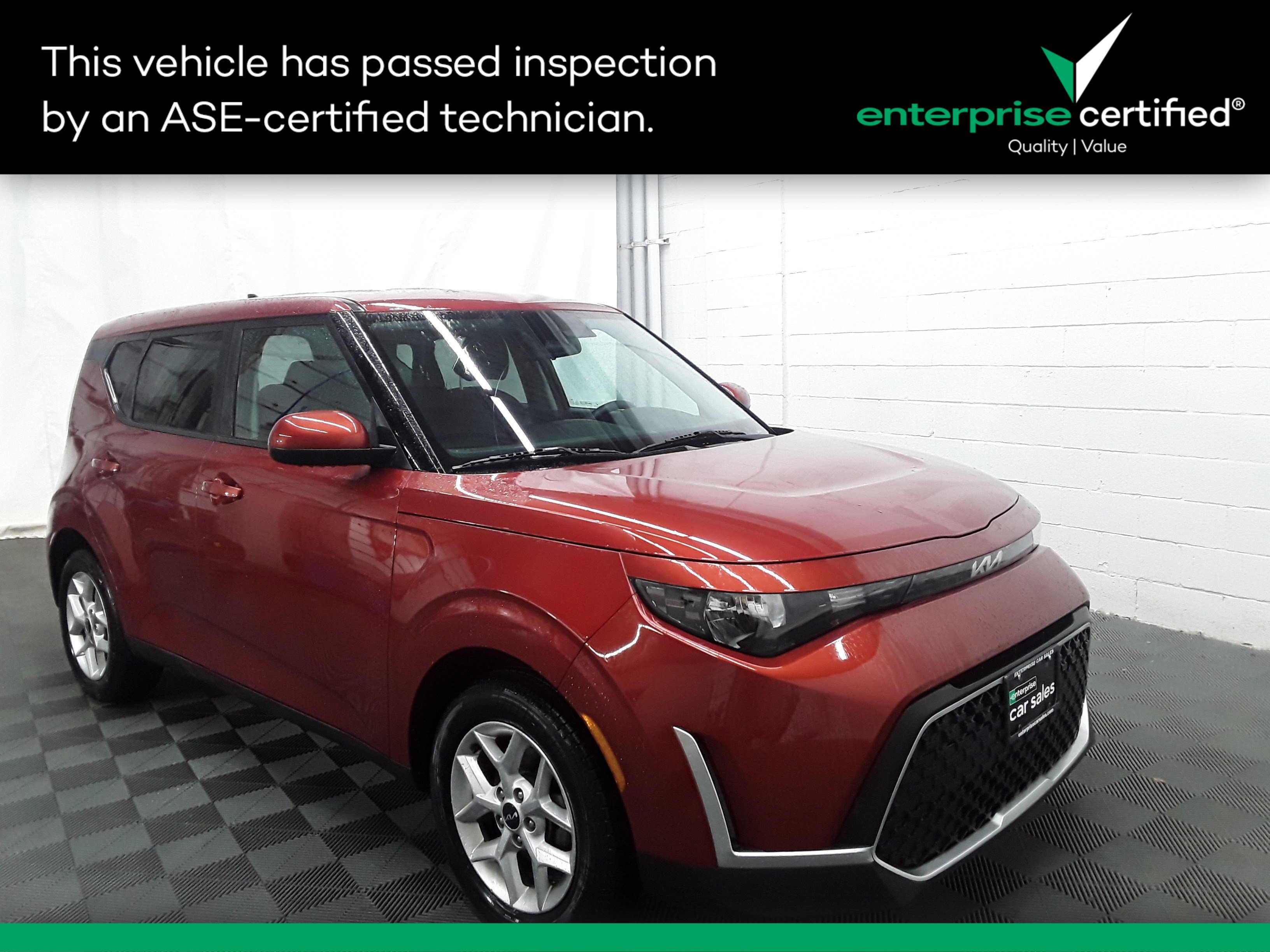 Used 2023 Kia Soul LX IVT