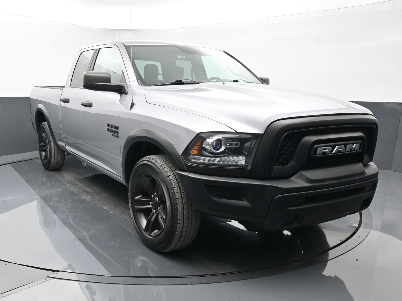 2022 Ram 1500 Classic Warlock 4x4 Quad Cab 6'4