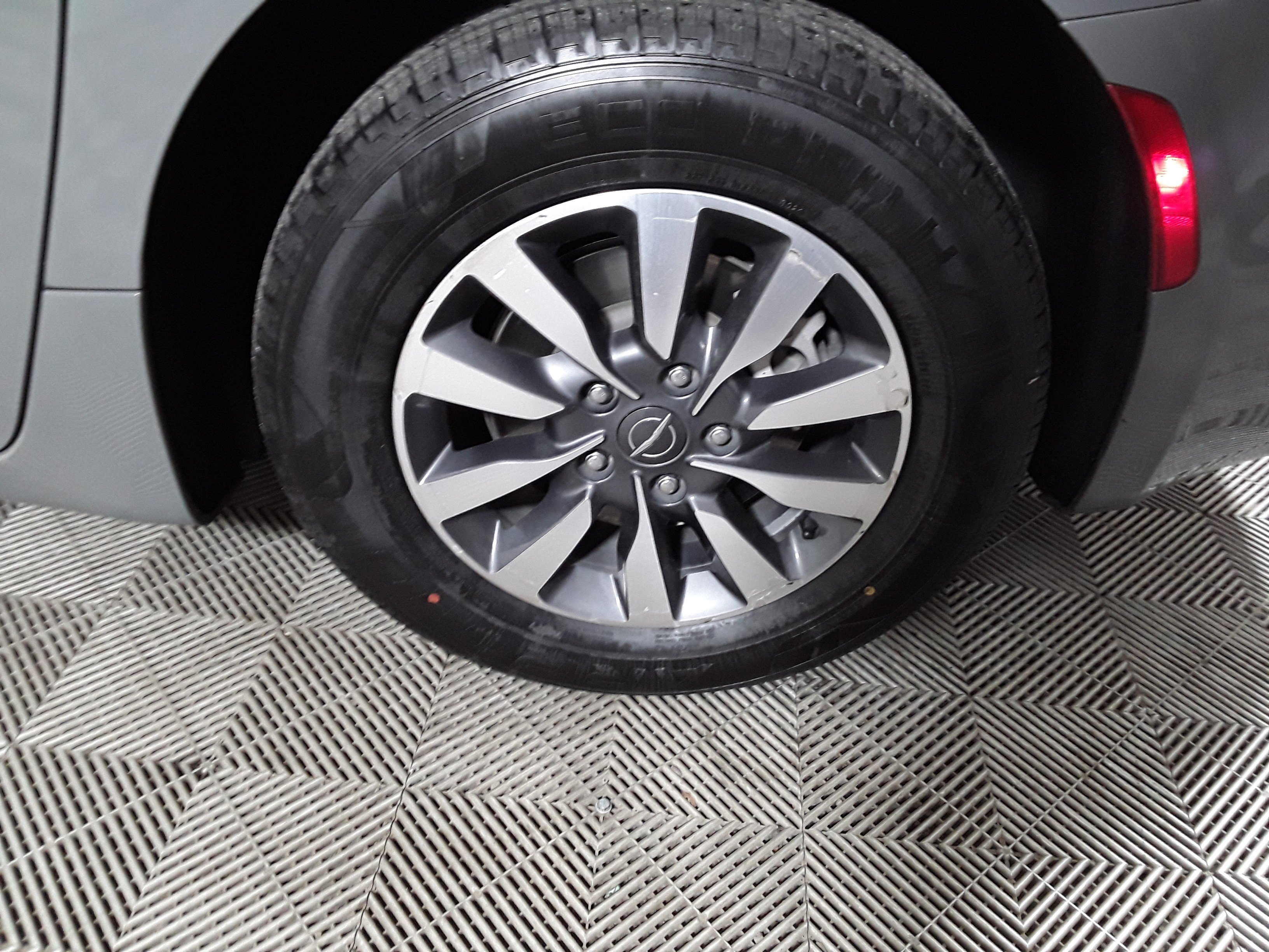 Image 10 of Used 2022 Chrysler Pacifica Hybrid Touring L FWD