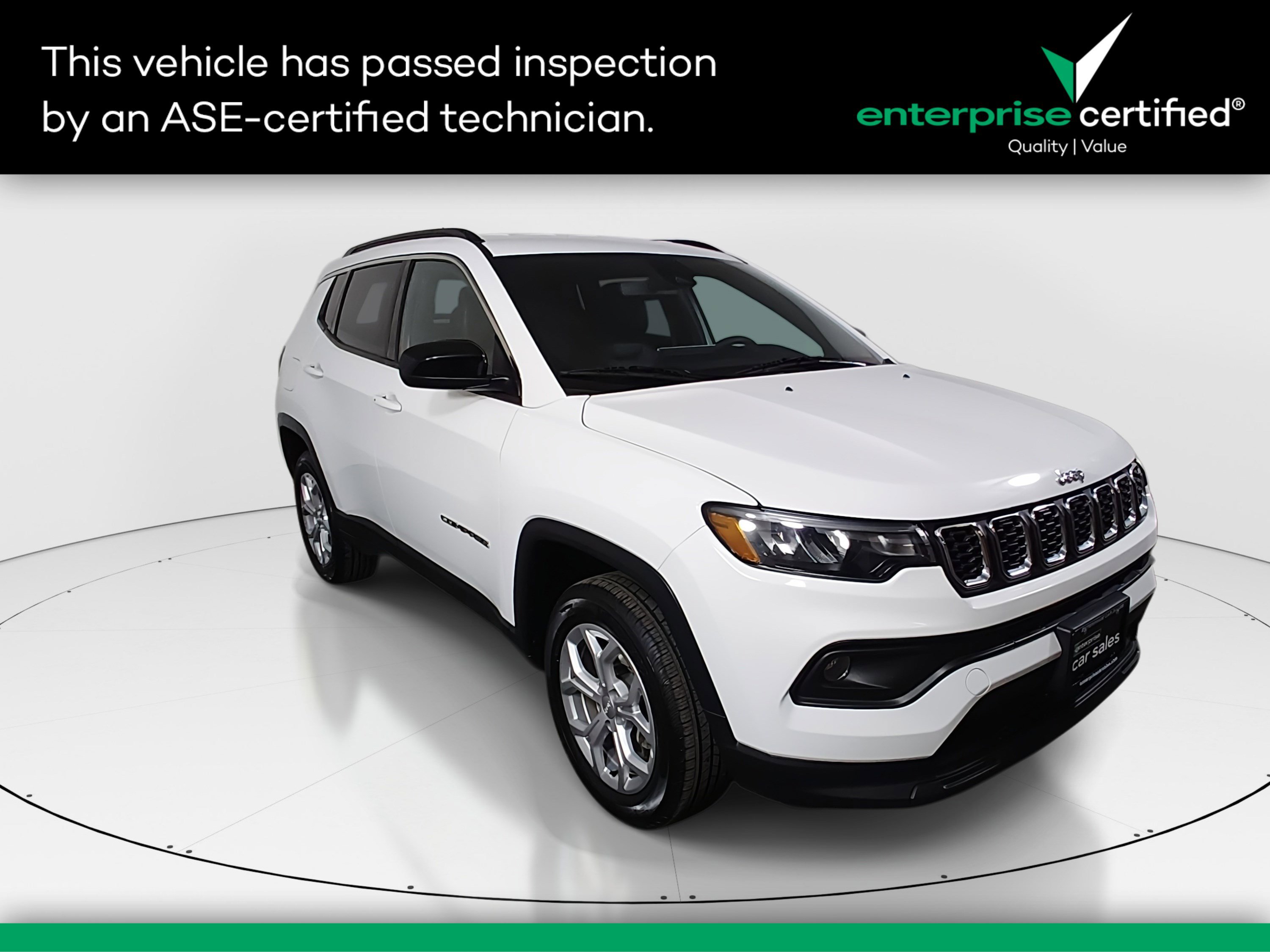 2024 Jeep Compass Latitude's photo