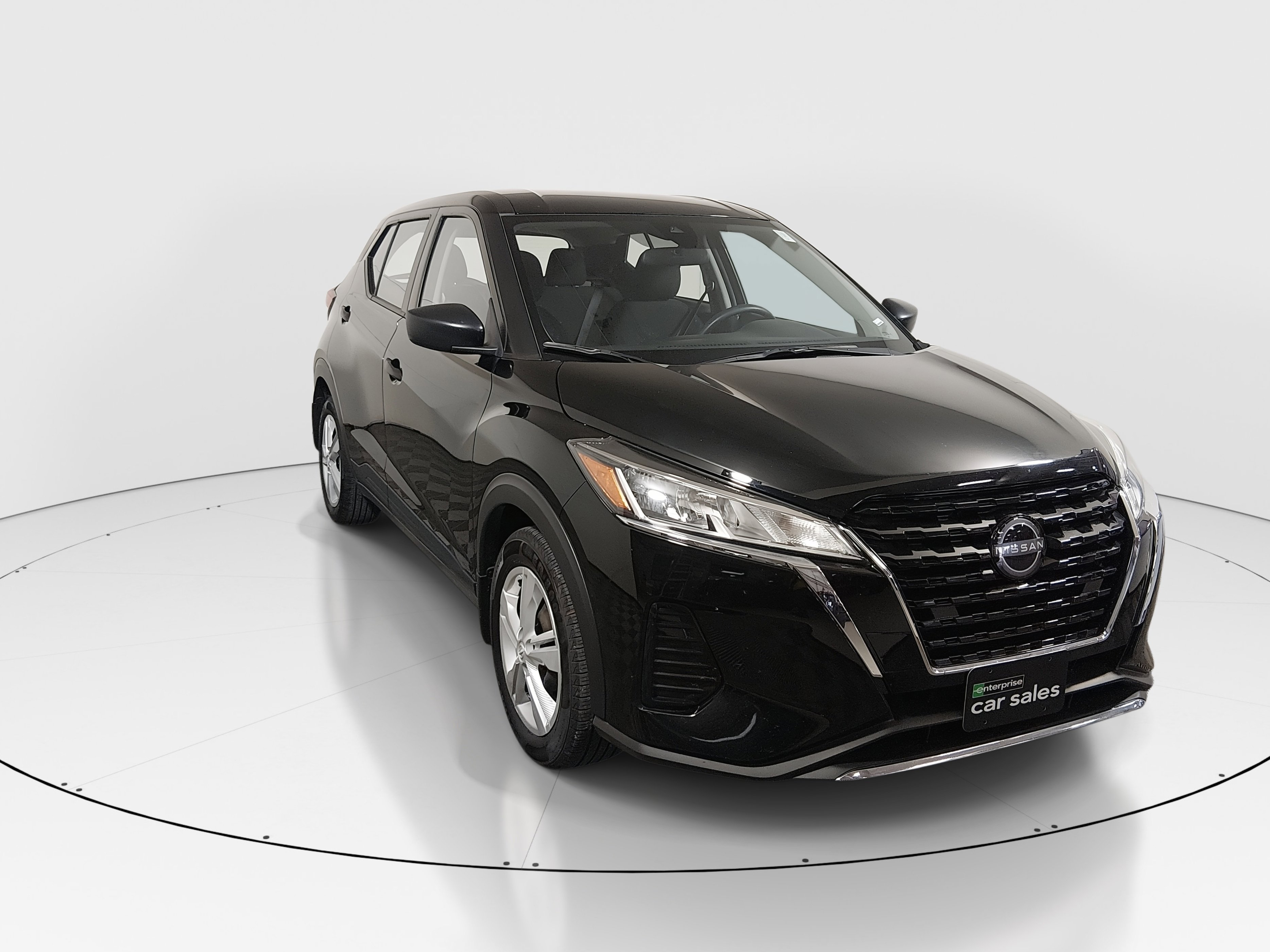 Used 2023 Nissan Kicks S FWD