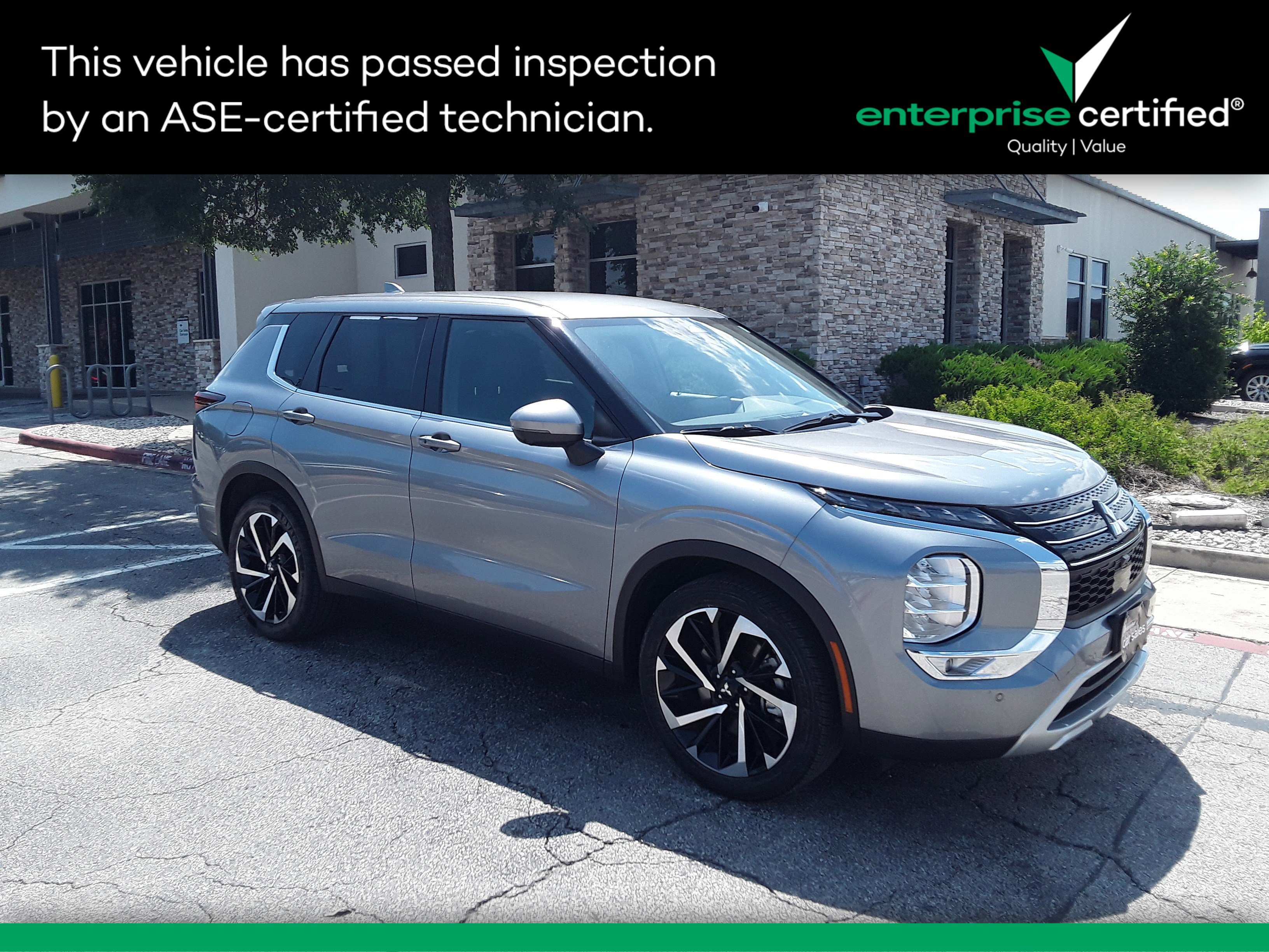 2024 Mitsubishi Outlander SE FWD